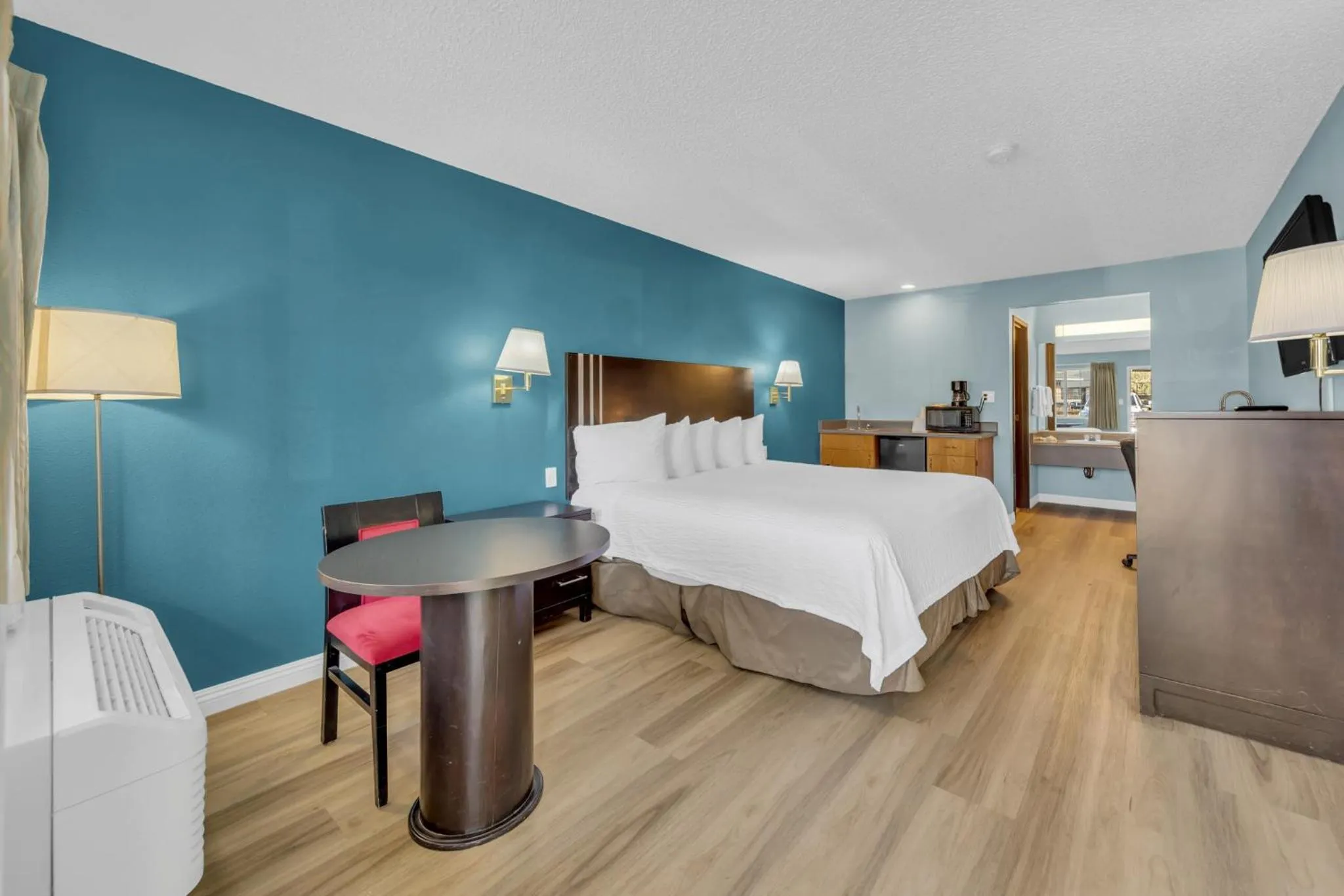 King Room -Smoking in Days Inn by Wyndham Carson City