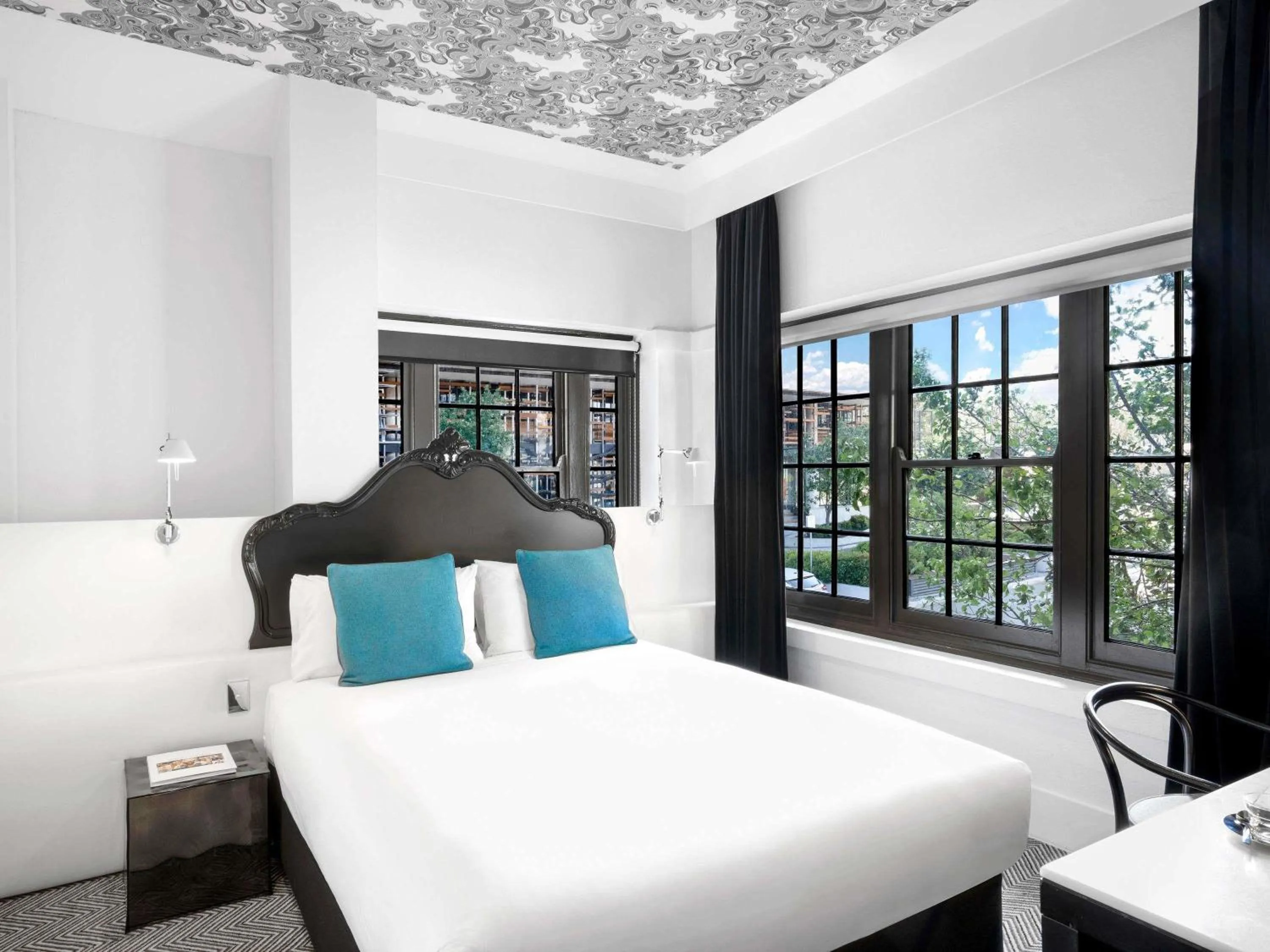 Peppers Petite Room in Peppers Gallery Hotel