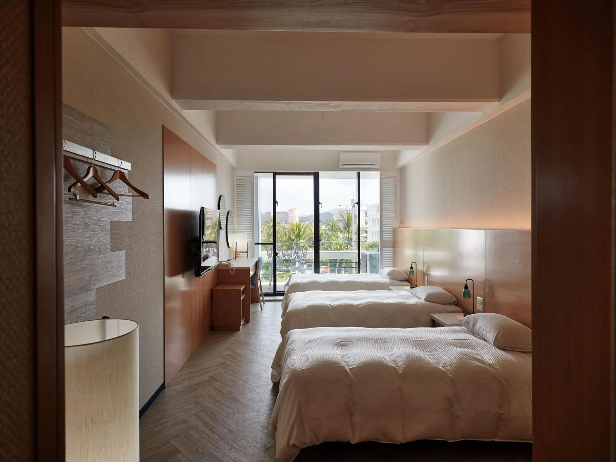 Standard Triple Room in Palace In Moon Beach