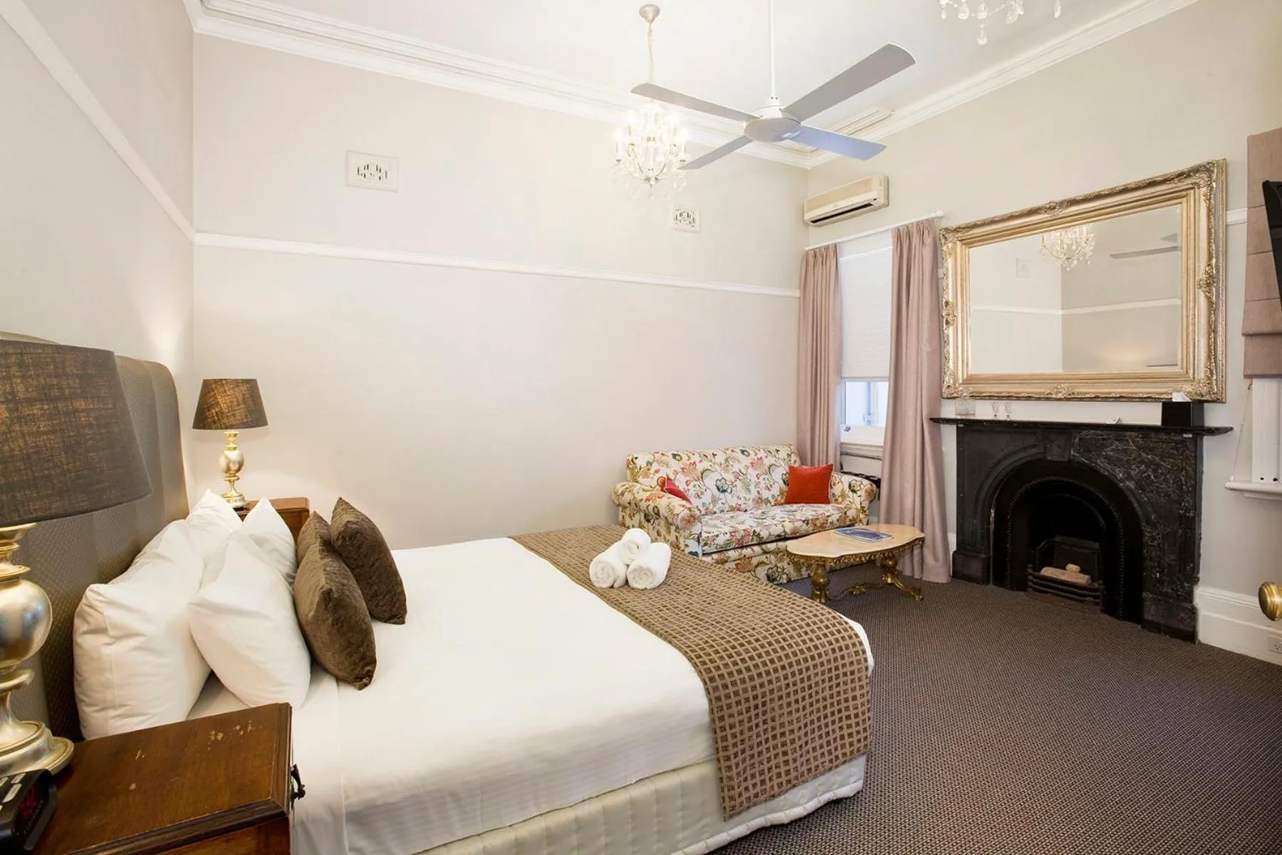 King Deluxe Suite in The Hughenden Boutique Hotel