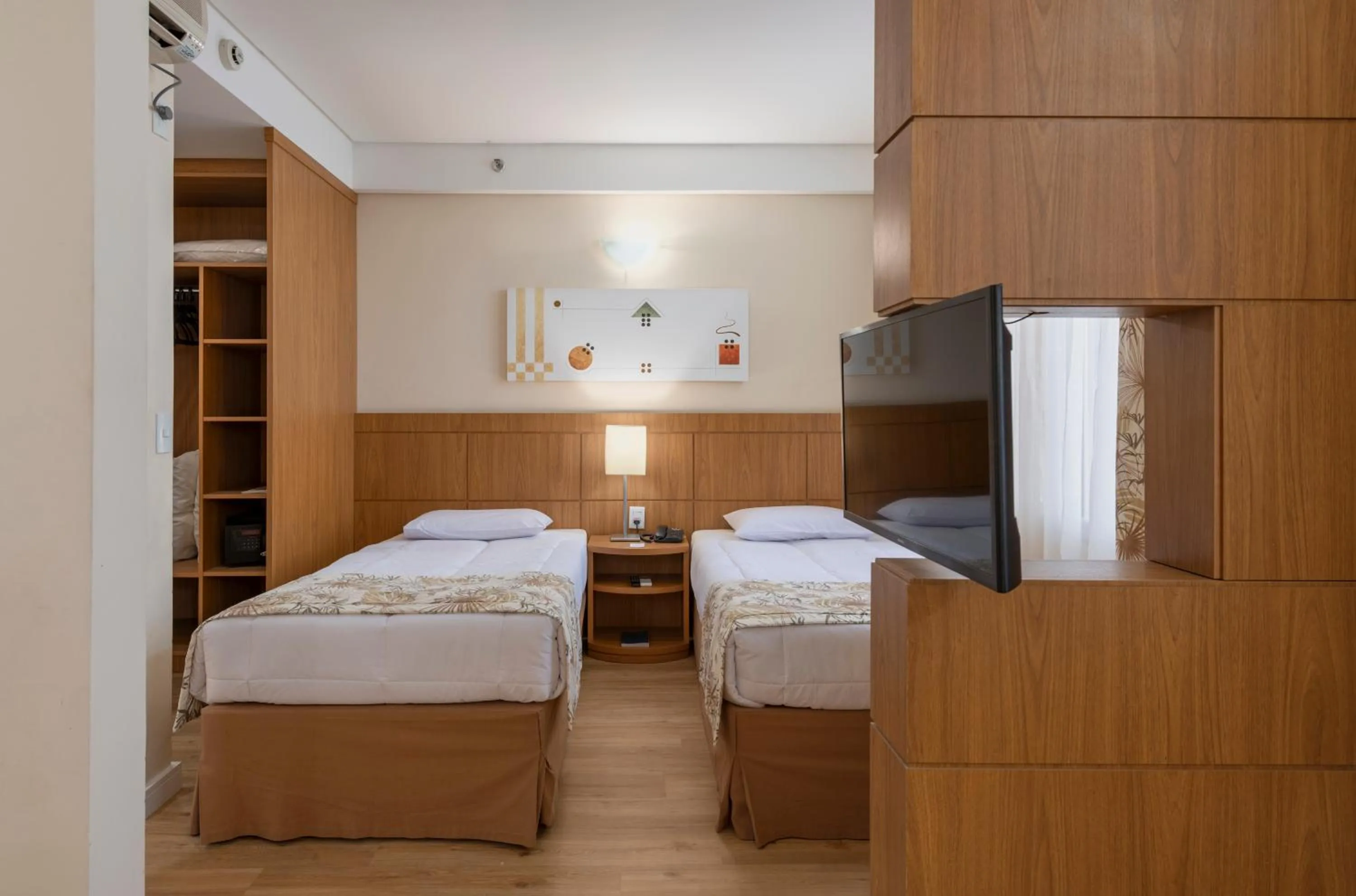 Superior Twin Room - single occupancy in Monreale Plus São José dos Campos