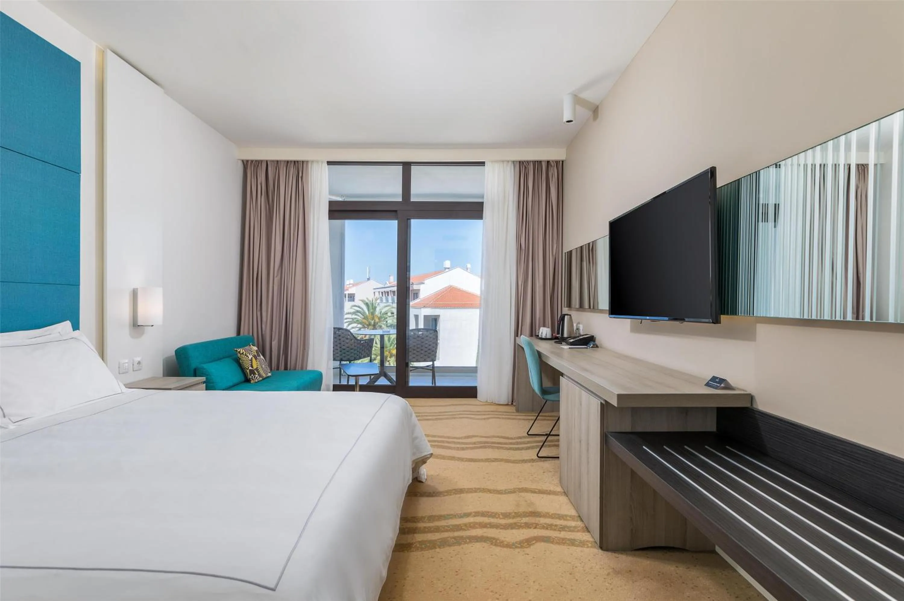 Superior Double or Twin Room with Garden View in Park Plaza Histria Pula