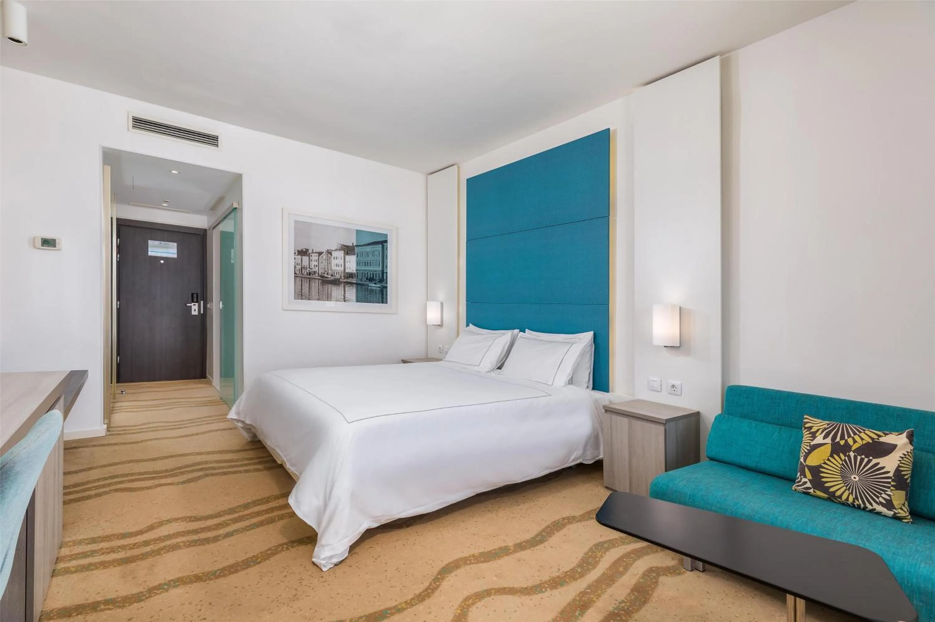 Premium Double or Twin Room with Sea View in Park Plaza Histria Pula