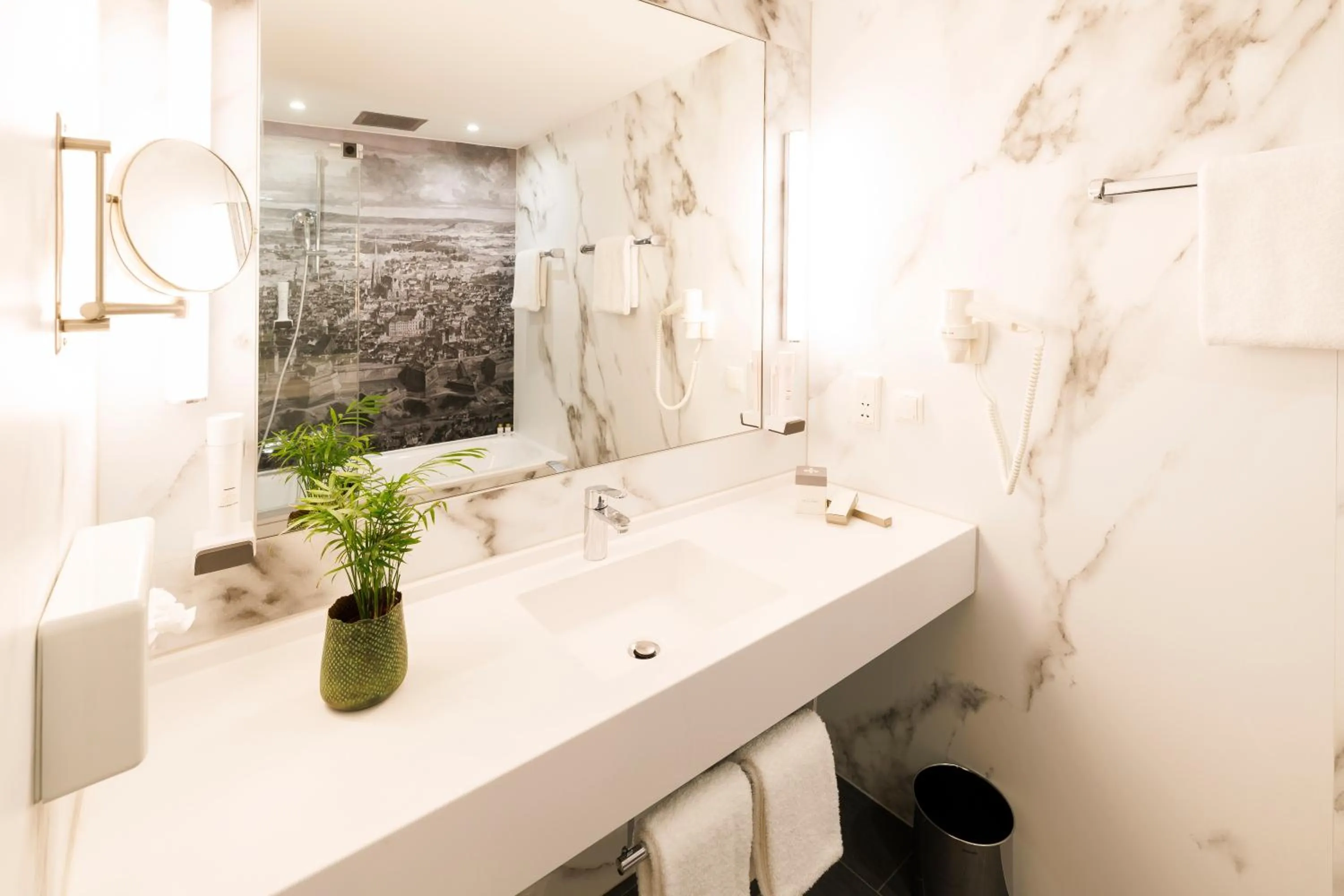 Deluxe Double Room in Hotel Royal