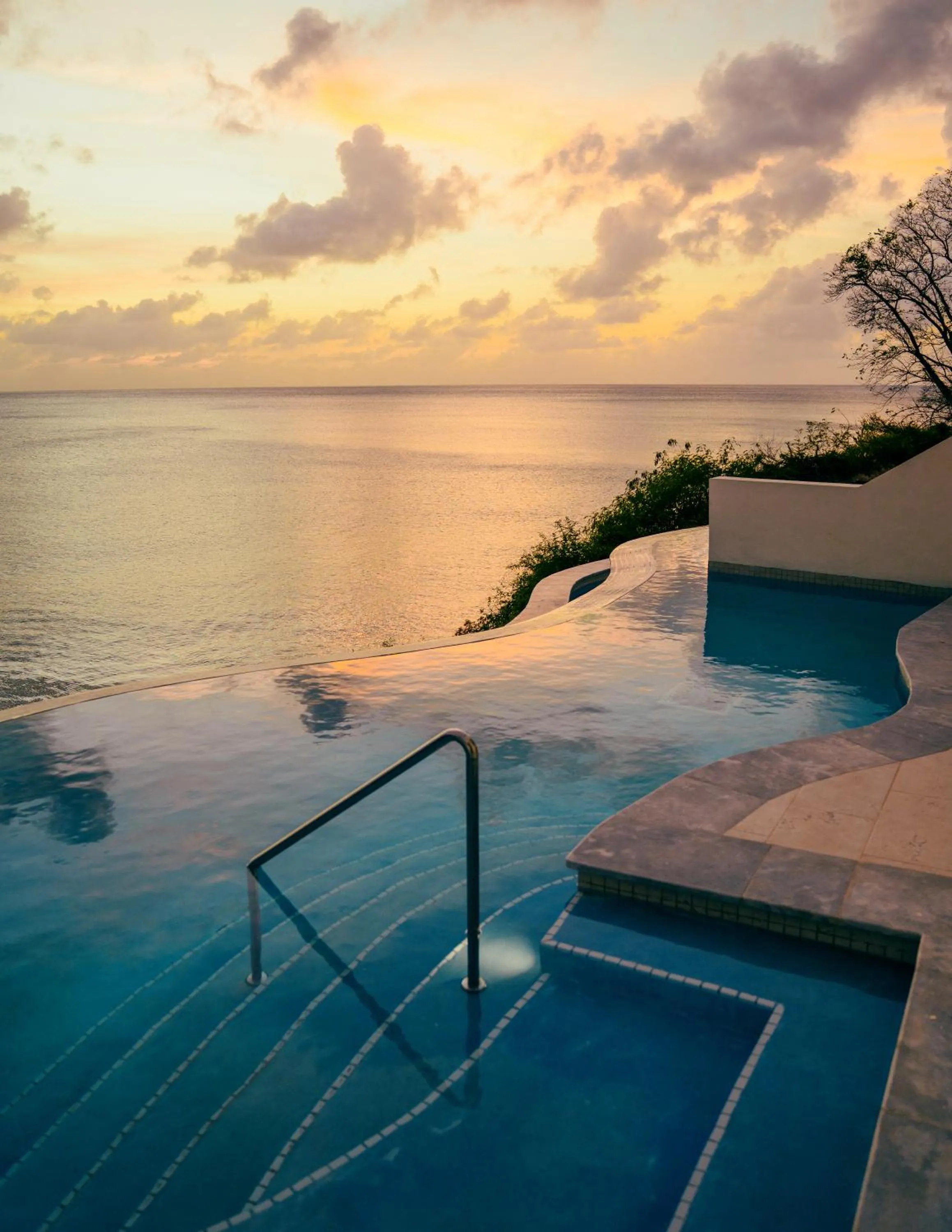 Preferred Club Bungalow Suite Ocean Front Swim Out - King in Secrets Saint Lucia Resort & Spa - All Inclusive