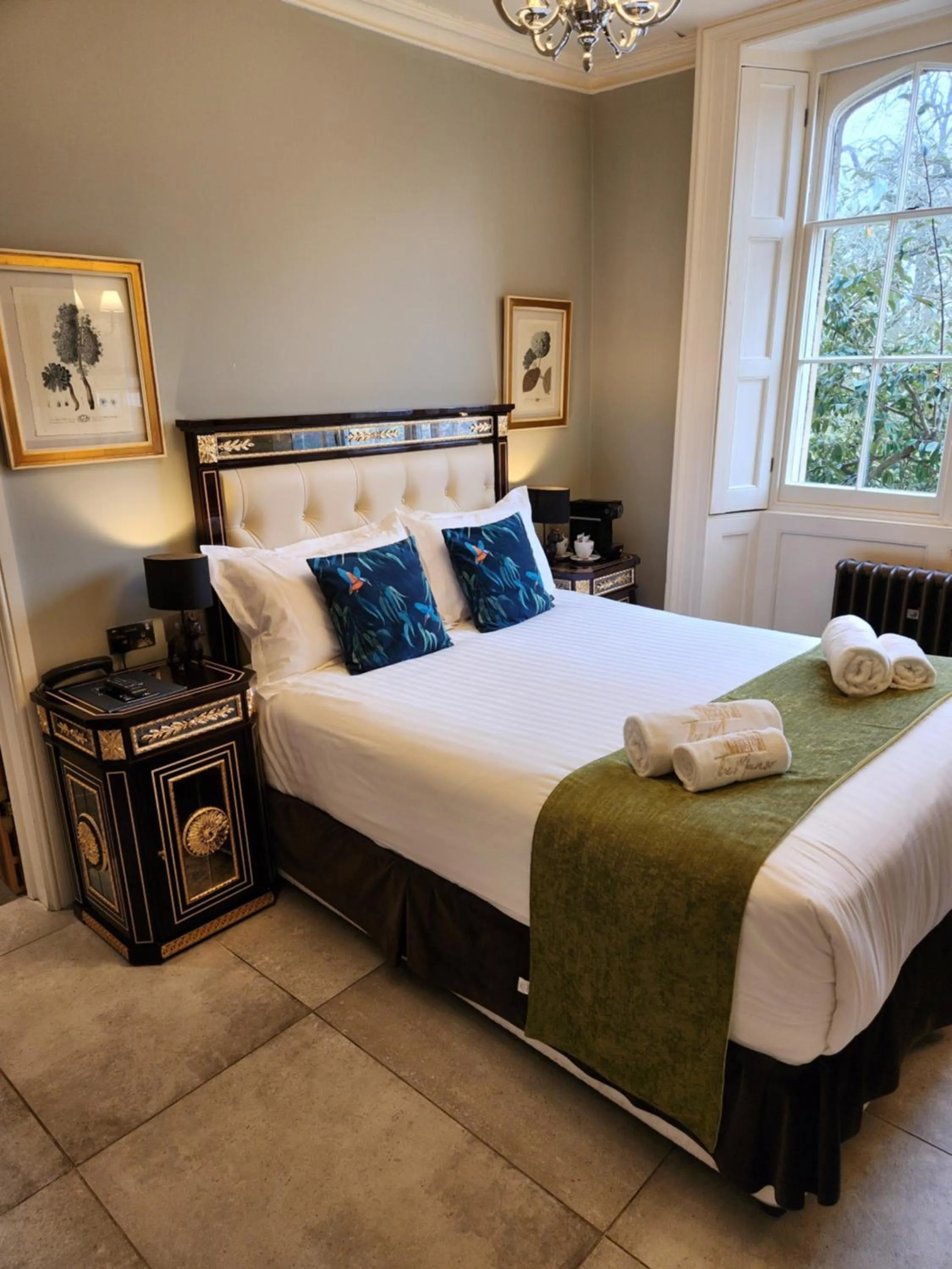 Double Room in Weston Manor Hotel