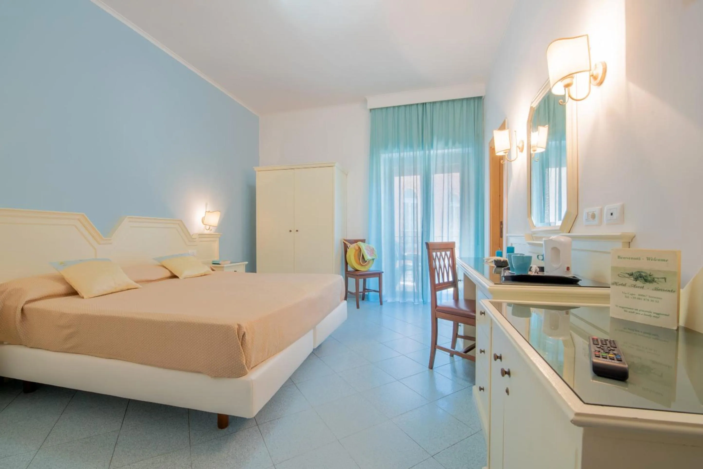 Triple Room with Balcony in Hotel Ascot Sorrento