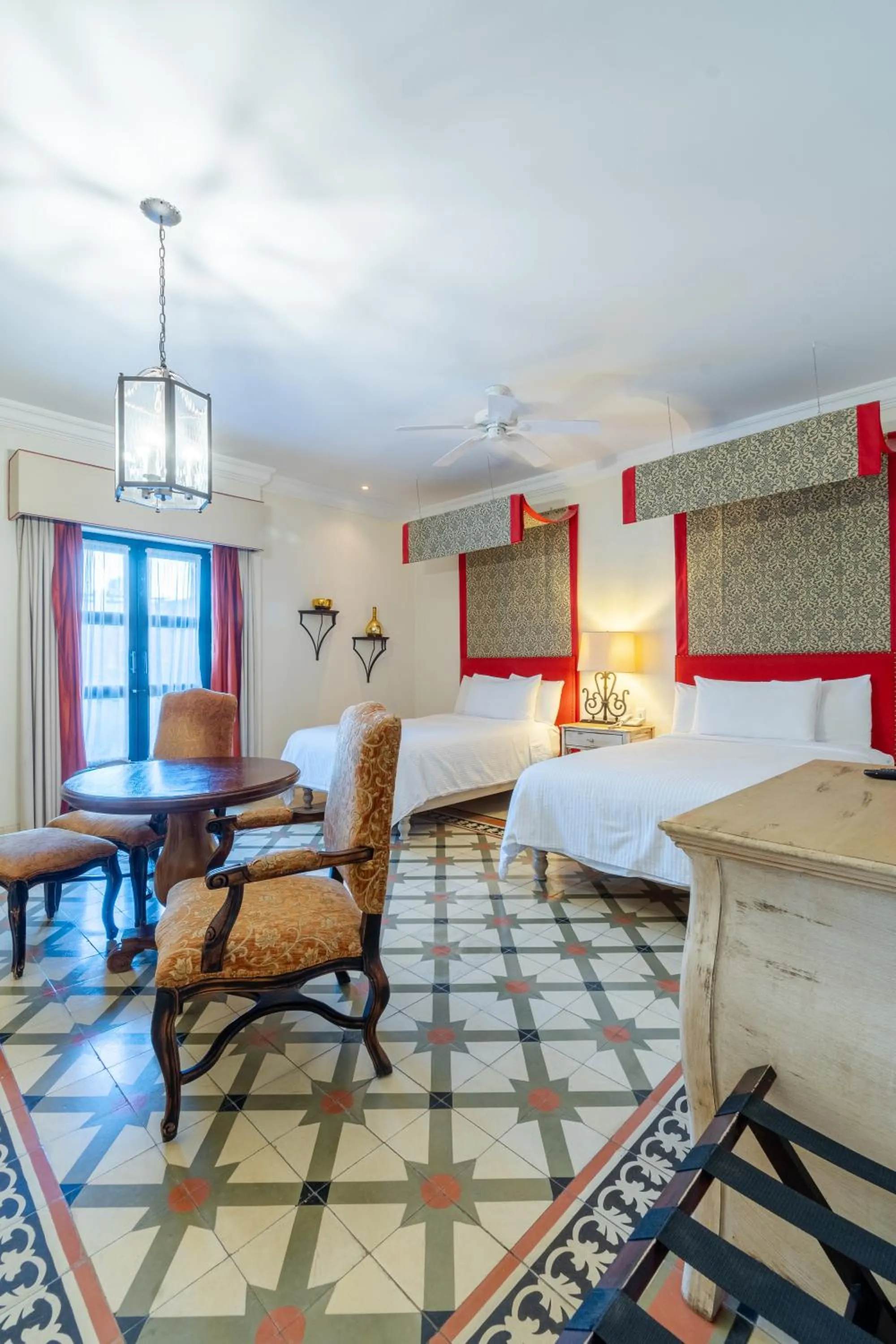 Suite with Two Double Beds in Hotel Casa Primavera Boutique & Spa