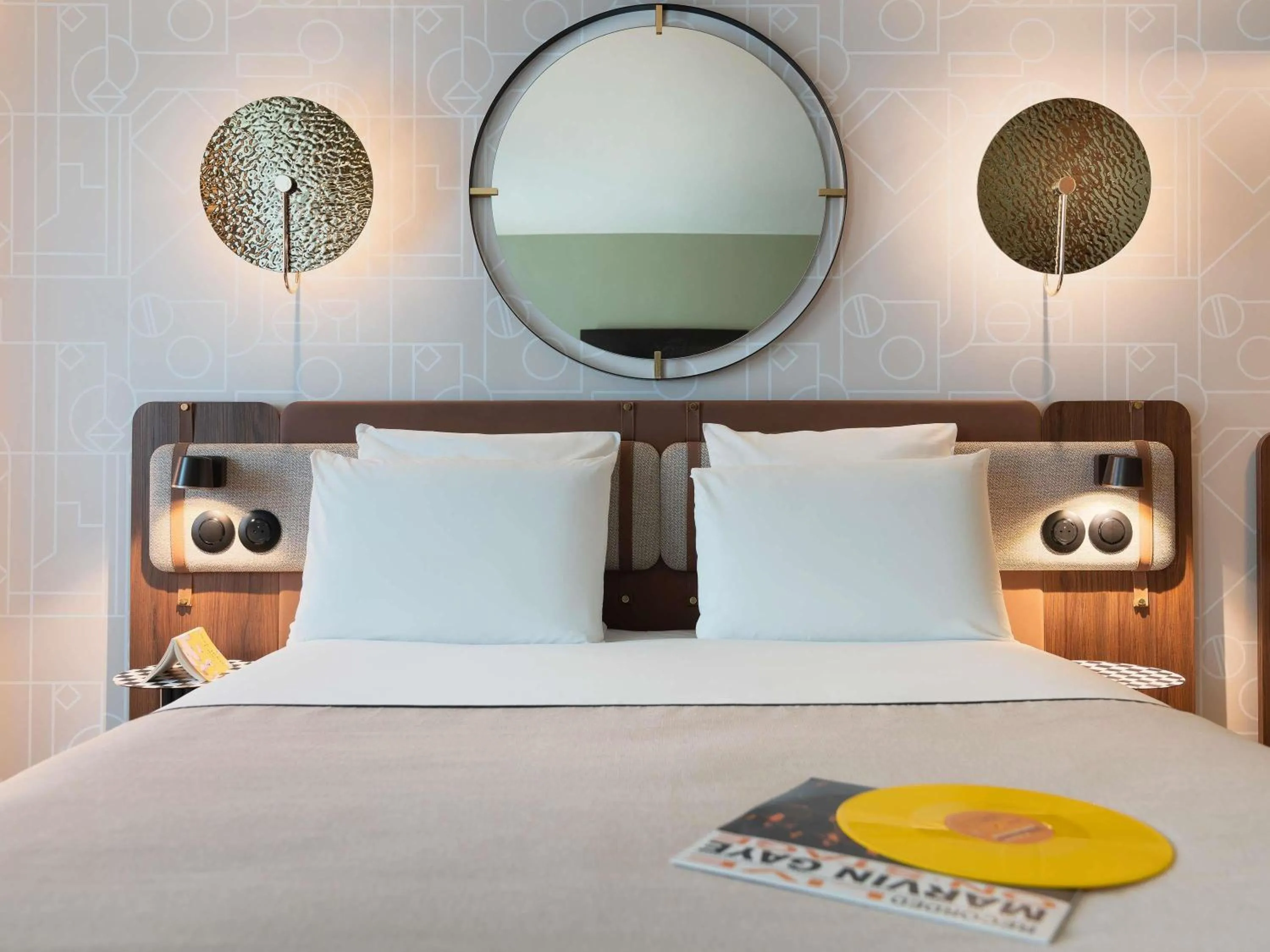 Privilege Room with Sofa Bed in Mercure Paris Opera Grands Boulevards