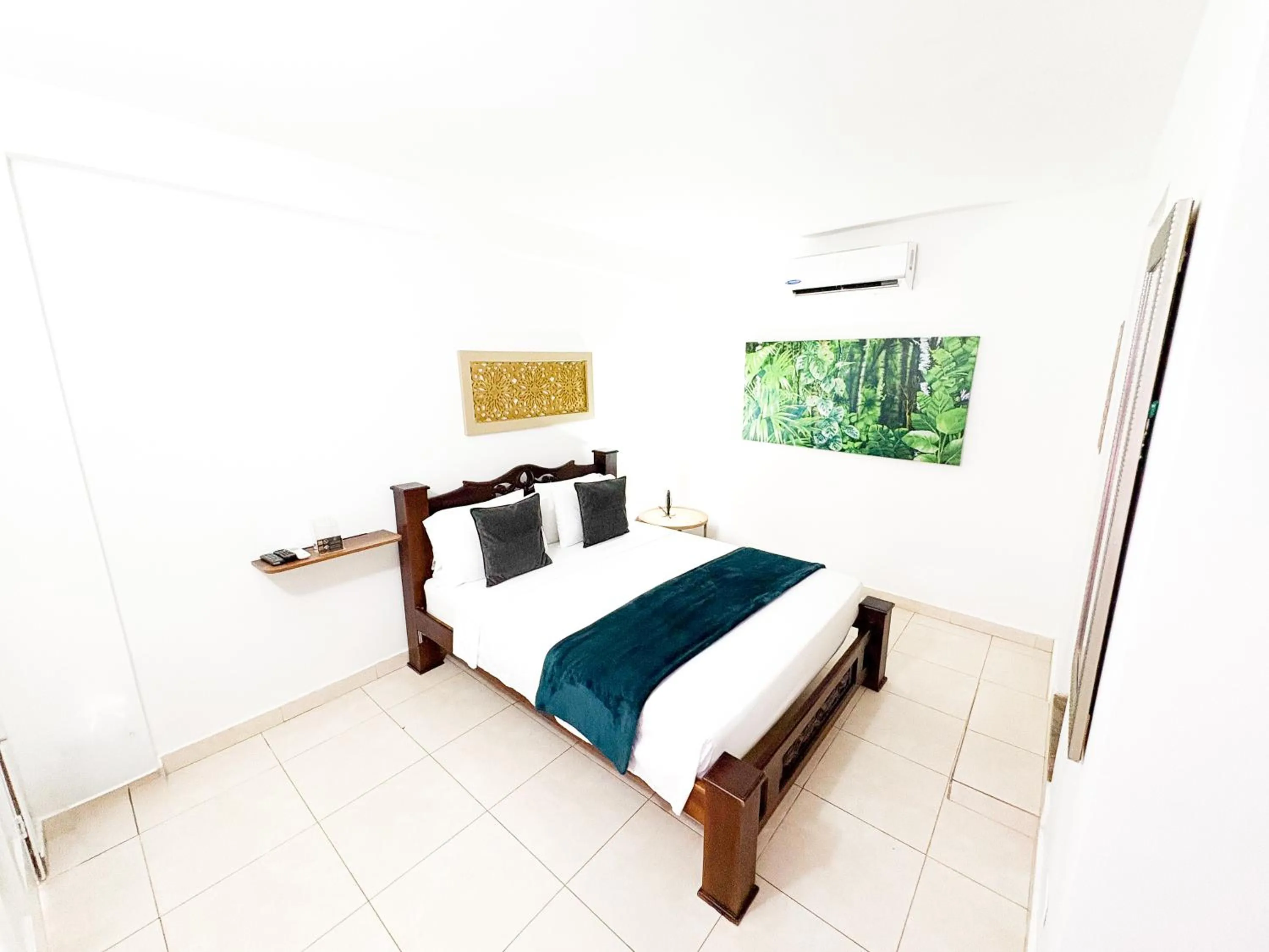 Economy Double Room in Hotel AT THE PARK