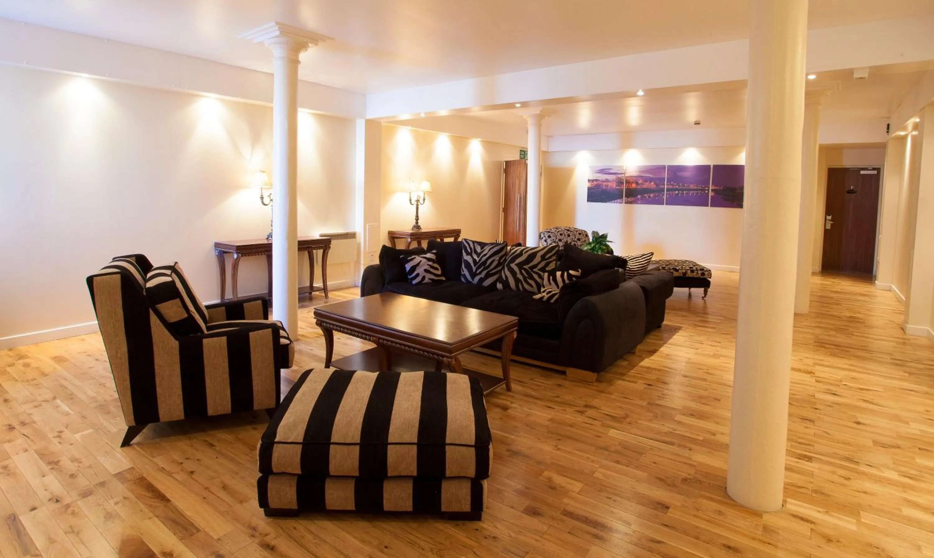 One-Bedroom Apartment - single occupancy in Aberdeen Douglas Hotel