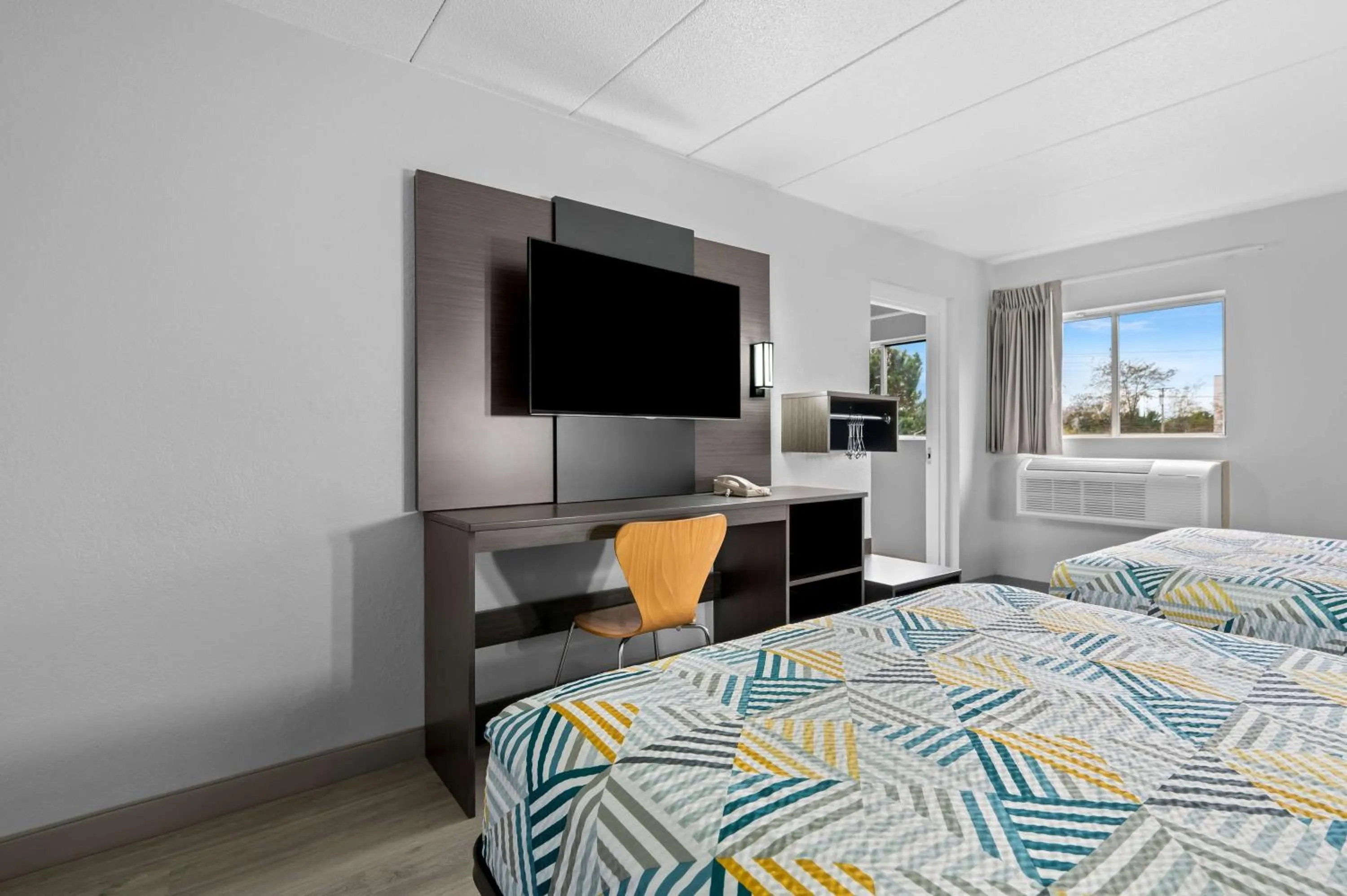 King Room in Motel 6-Portland, ME