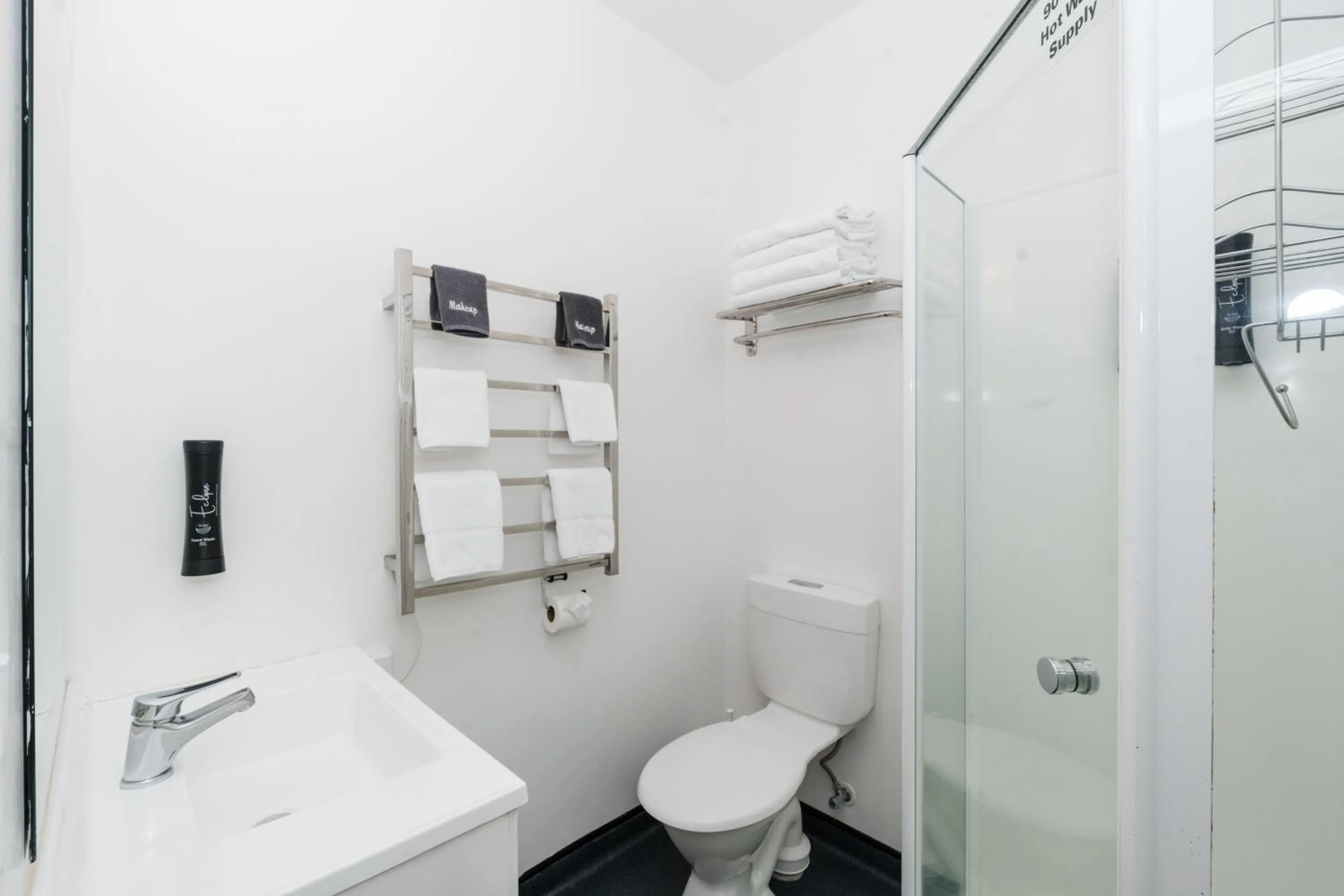 One-Bedroom Apartment in Gilmer Apartment Hotel