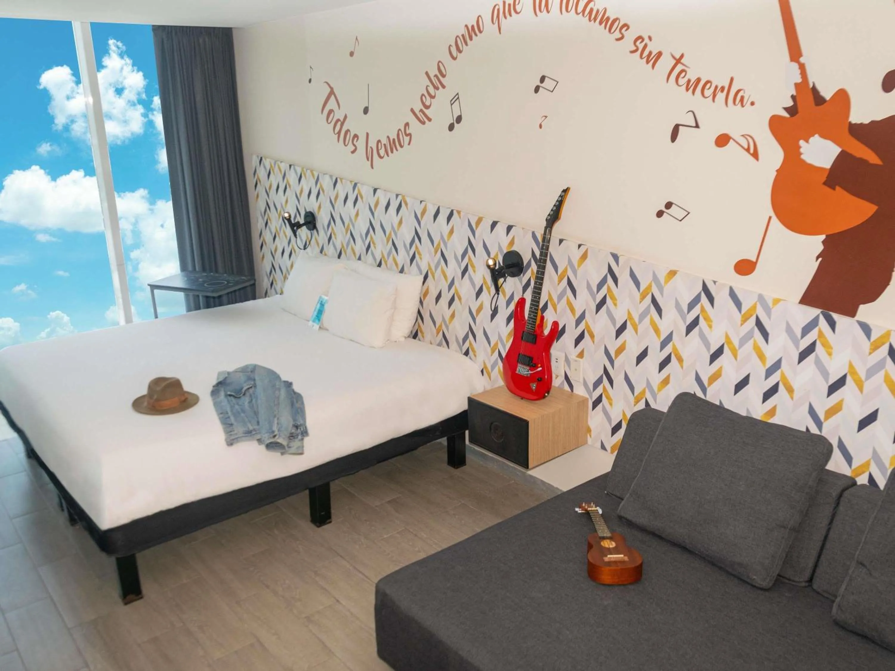 Suite King Room with Sofa Bed in Ibis Styles Merida Galerias