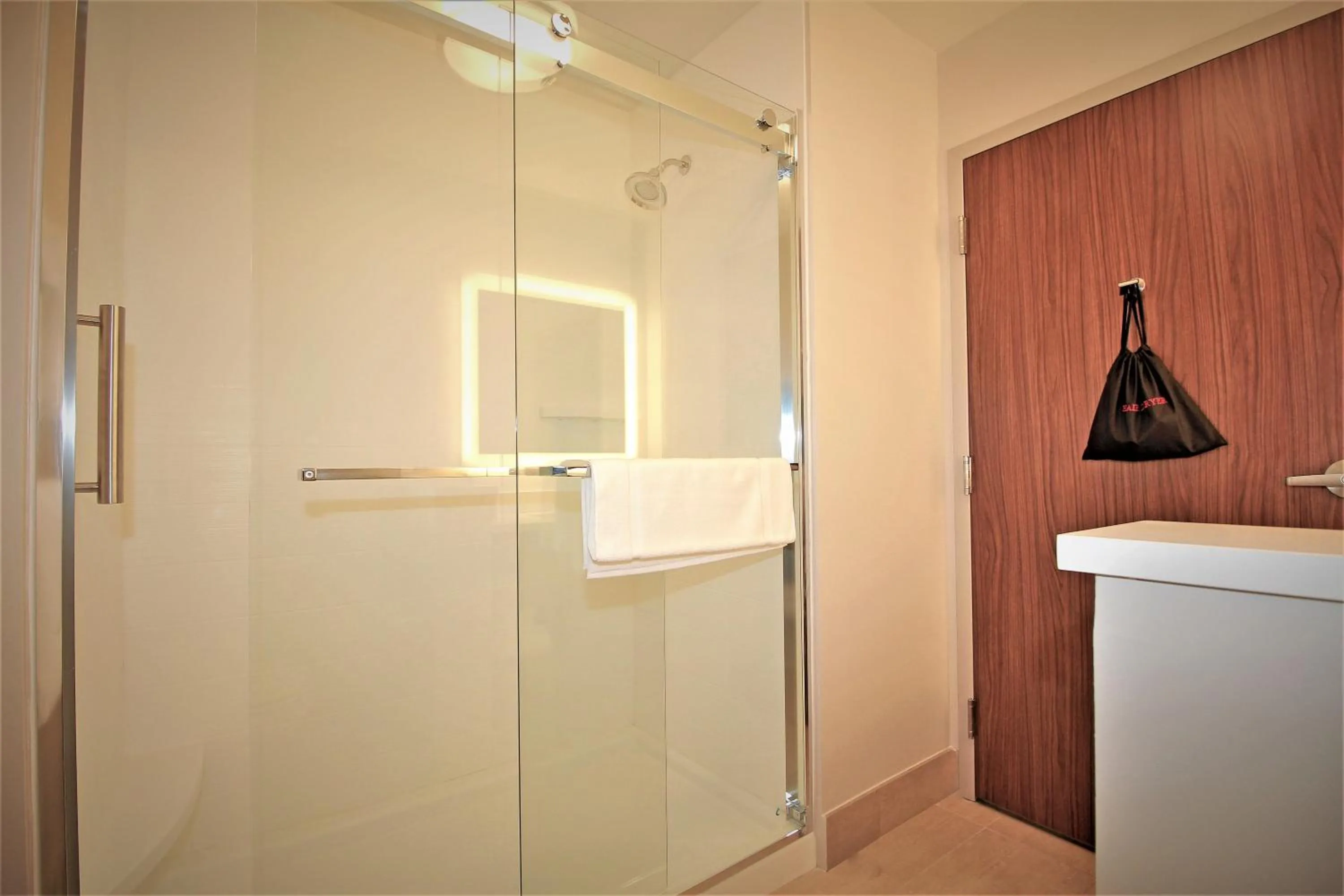 Standard Room with Two Queen Beds in Holiday Inn Express & Suites Ocala by IHG