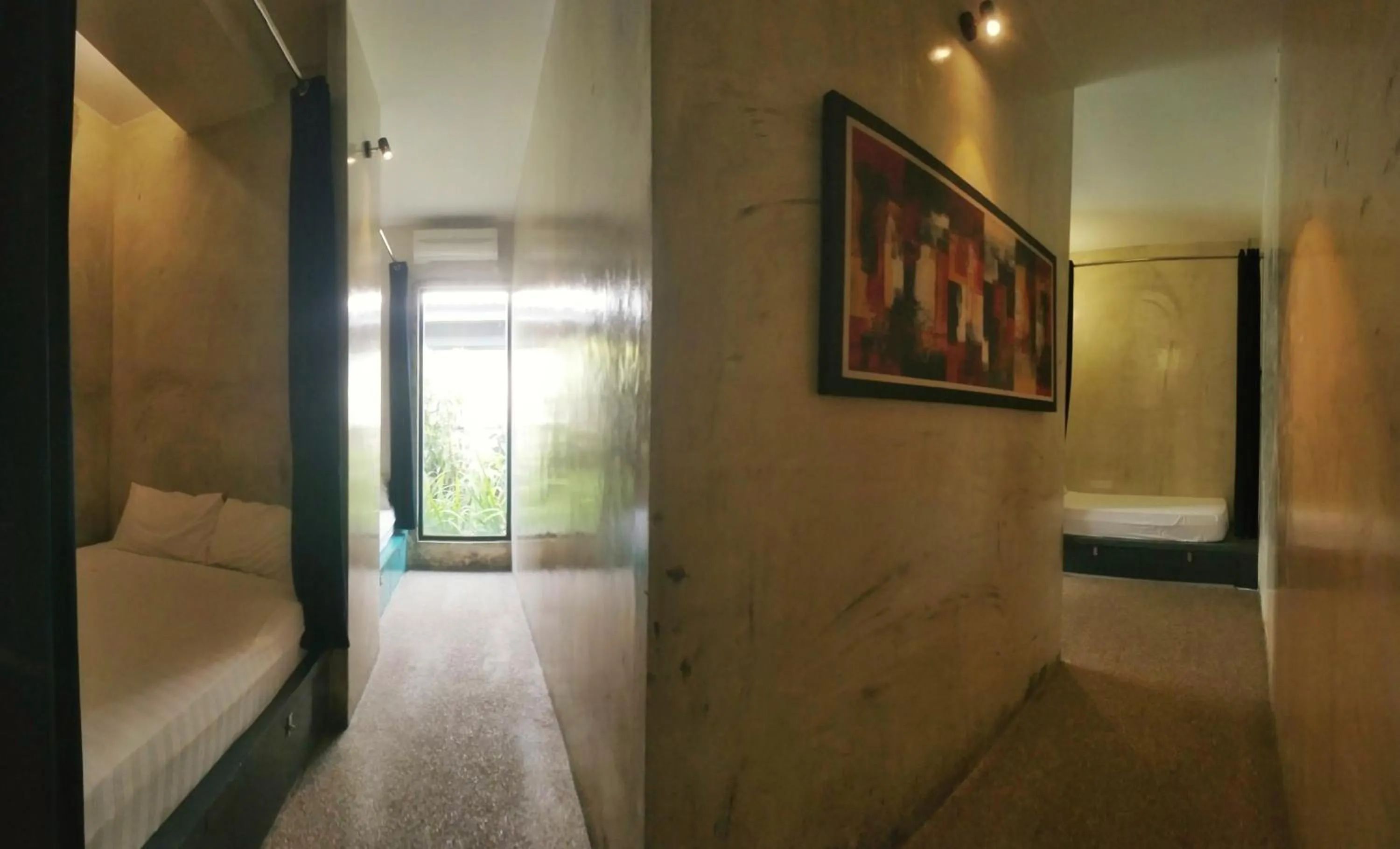 Deluxe Studio in Beds In Garden Hostel