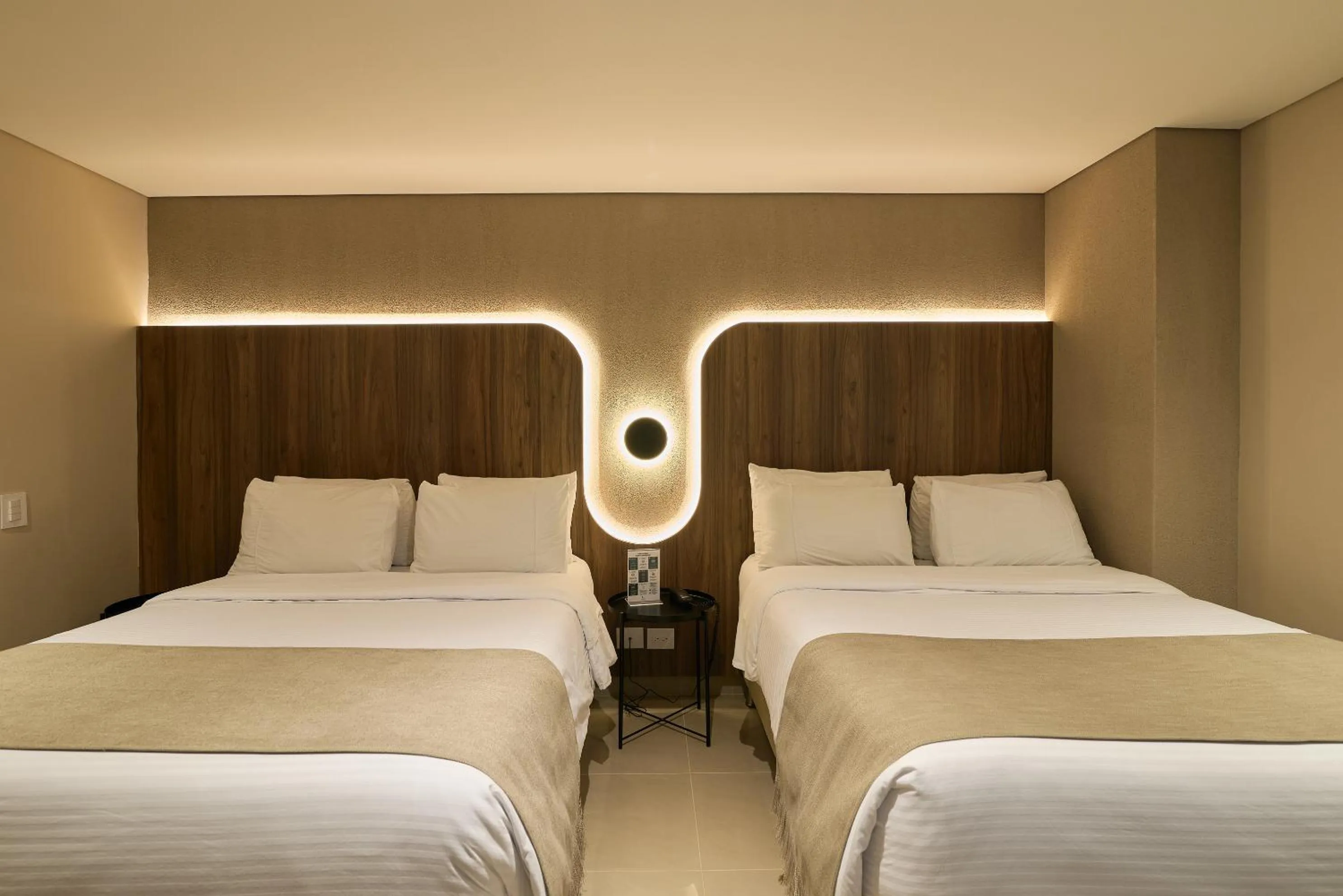 Twin Room in Hotel Lincoln