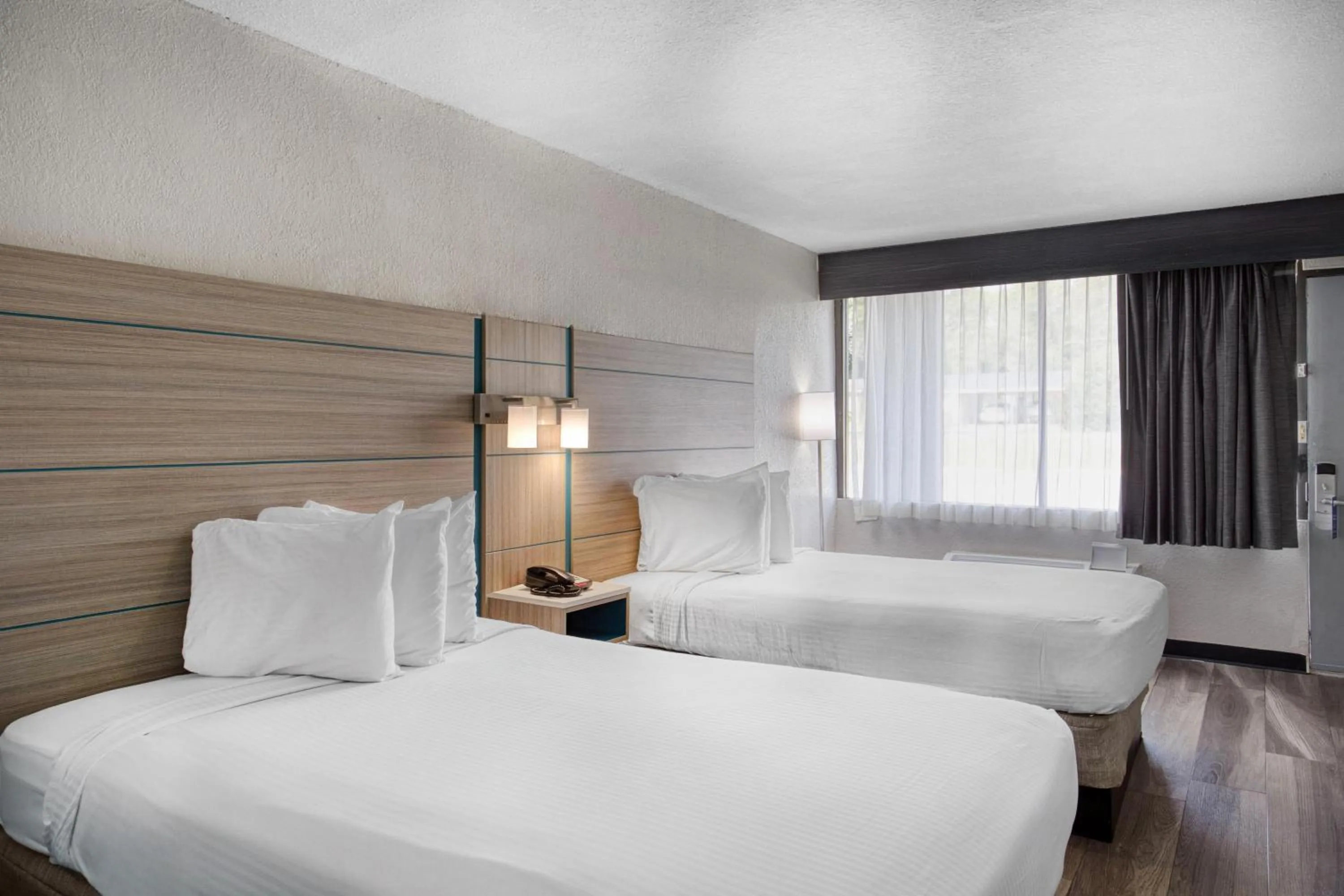 Double Room with Two Double Beds - Non-Smoking in Best Western Executive Inn