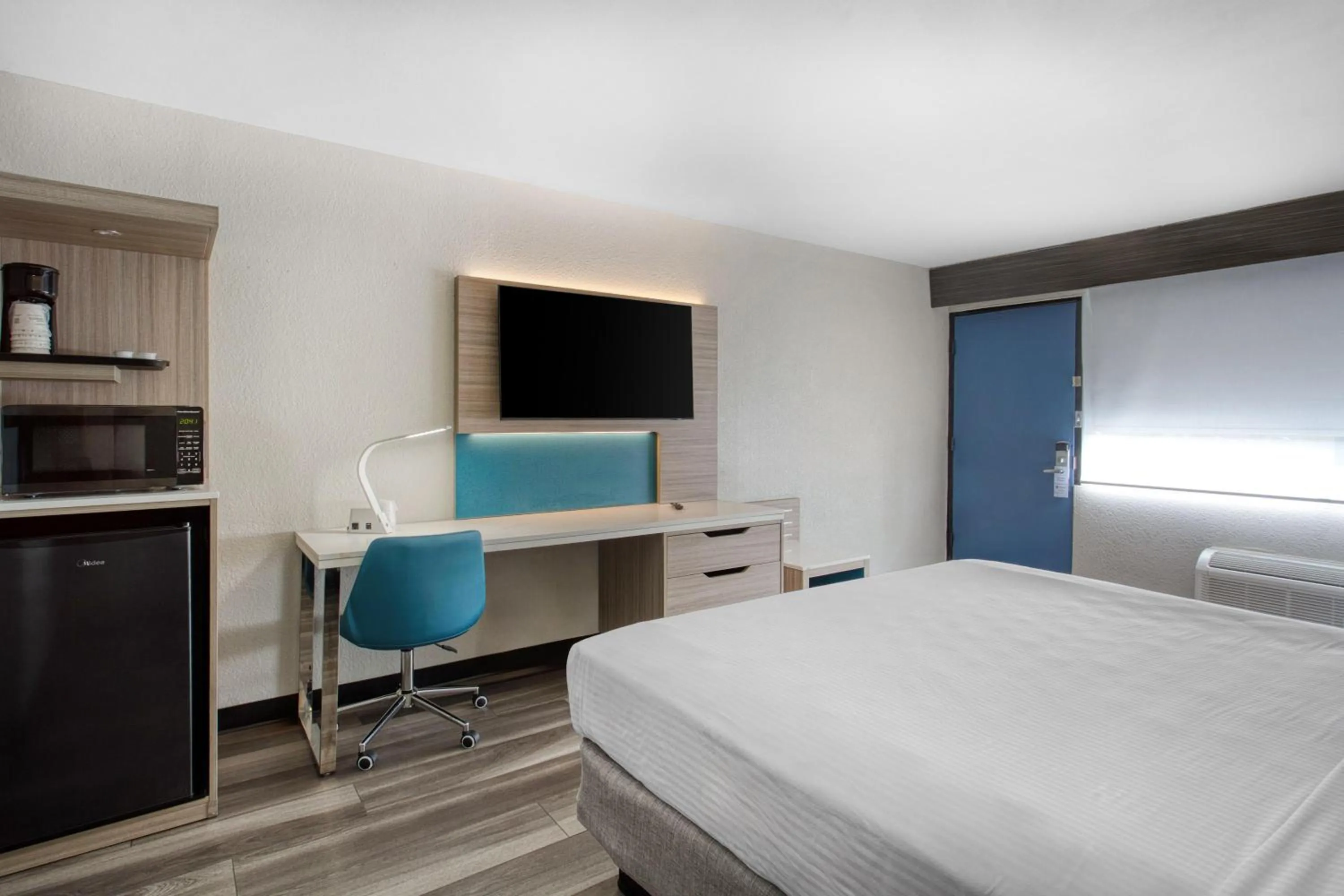 King Room - Non-Smoking in Best Western Executive Inn