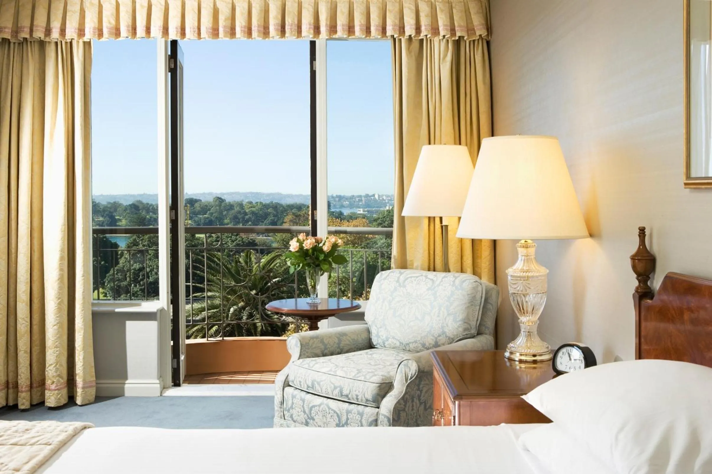 Junior Suite in Sir Stamford Circular Quay