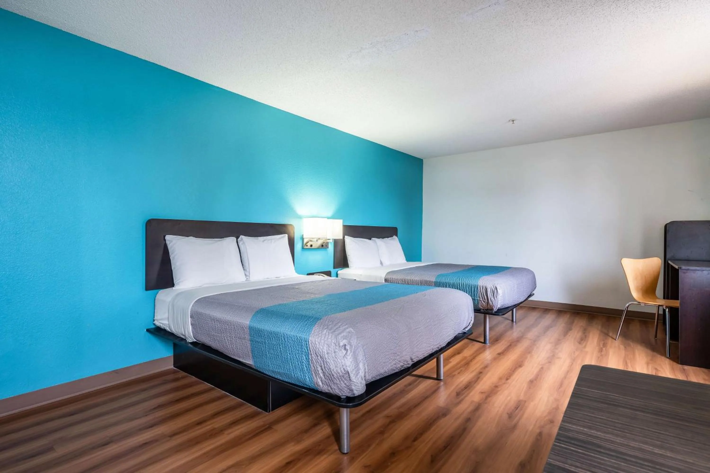 Quadruple Room - Smoking in Motel 6-Rocky Mount, NC