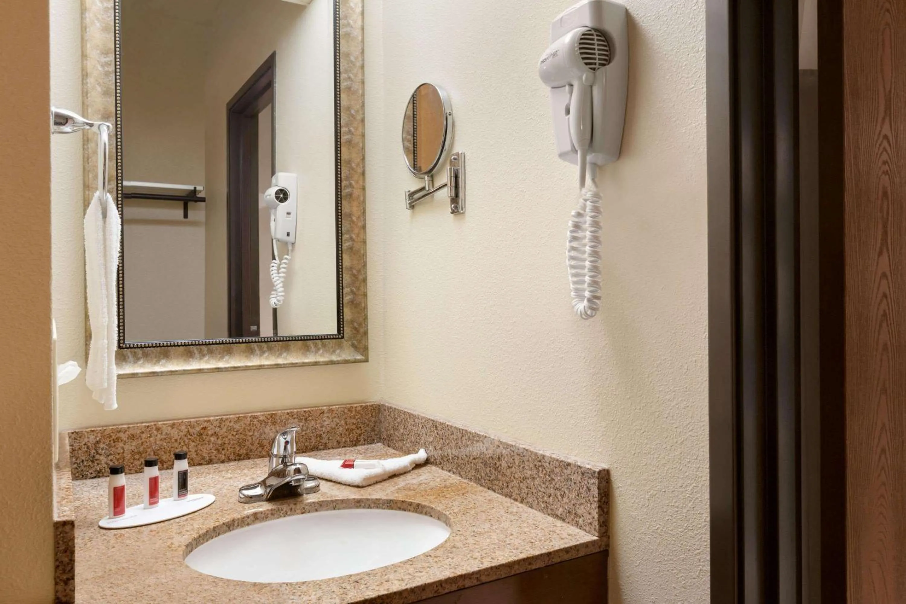 Deluxe Queen Suite with Pool Access - Non-Smoking in Ramada by Wyndham Fargo