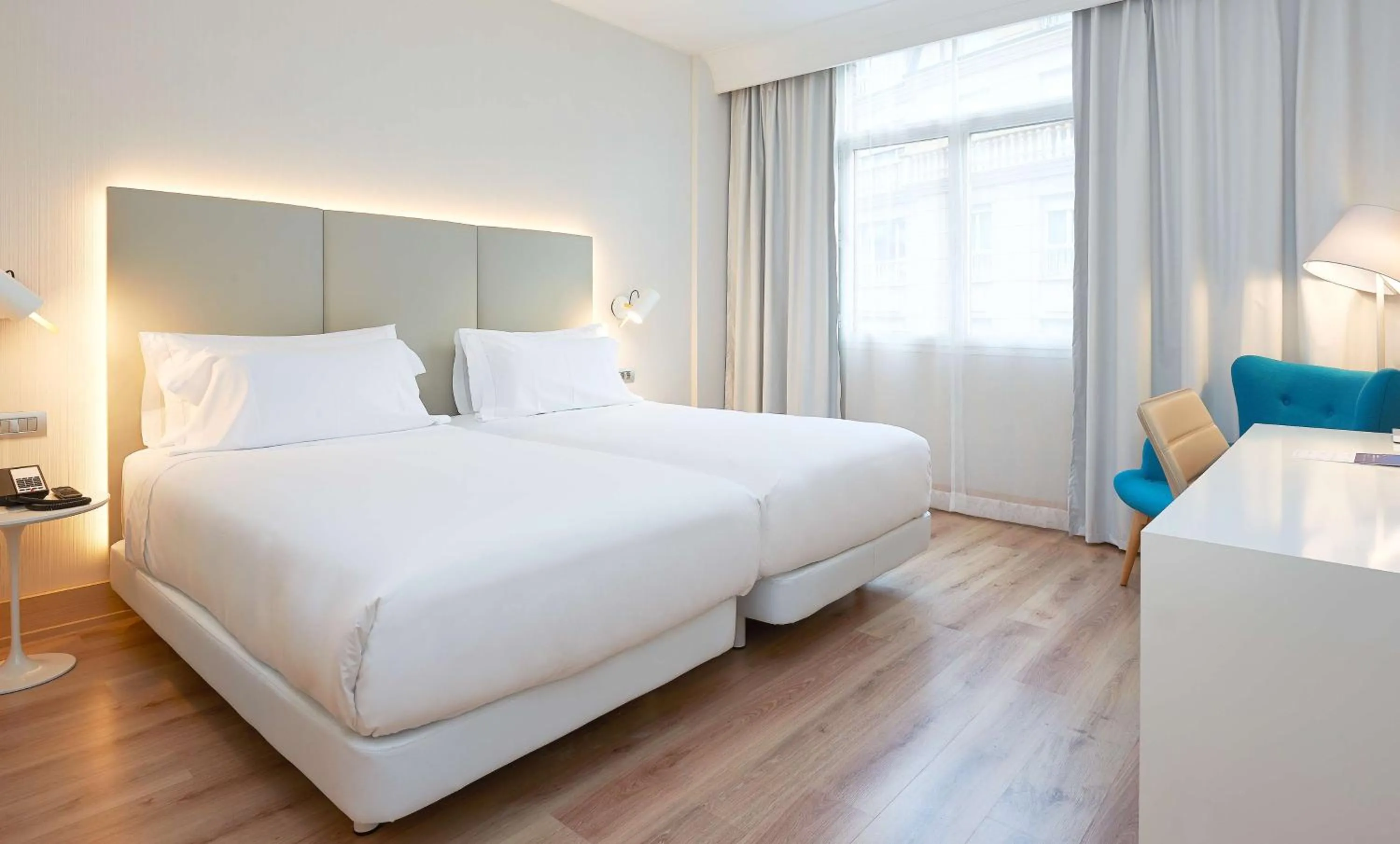 Superior Double or Twin Room in NH Toulouse Airport