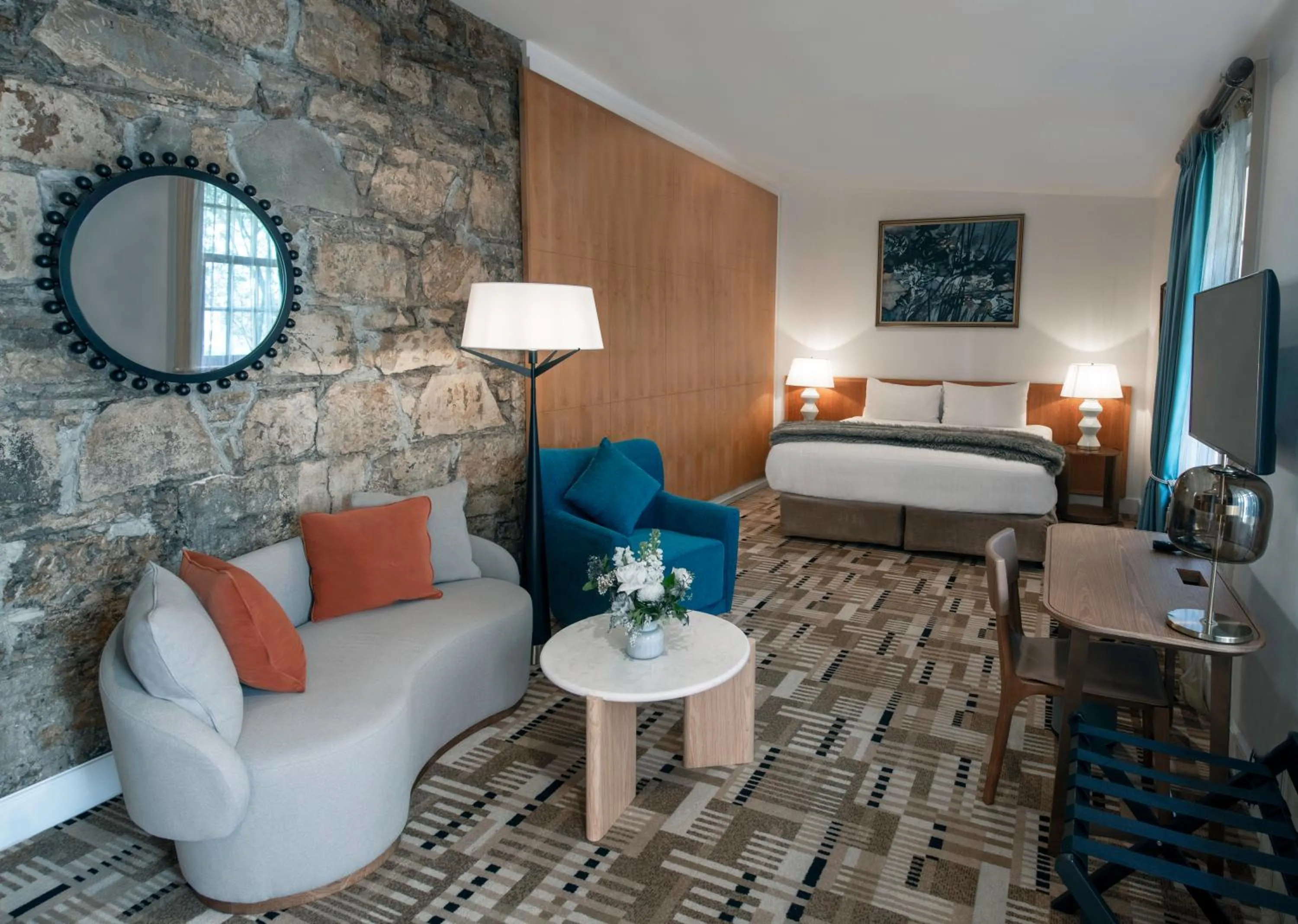 Courtyard Suite in Islington Hotel