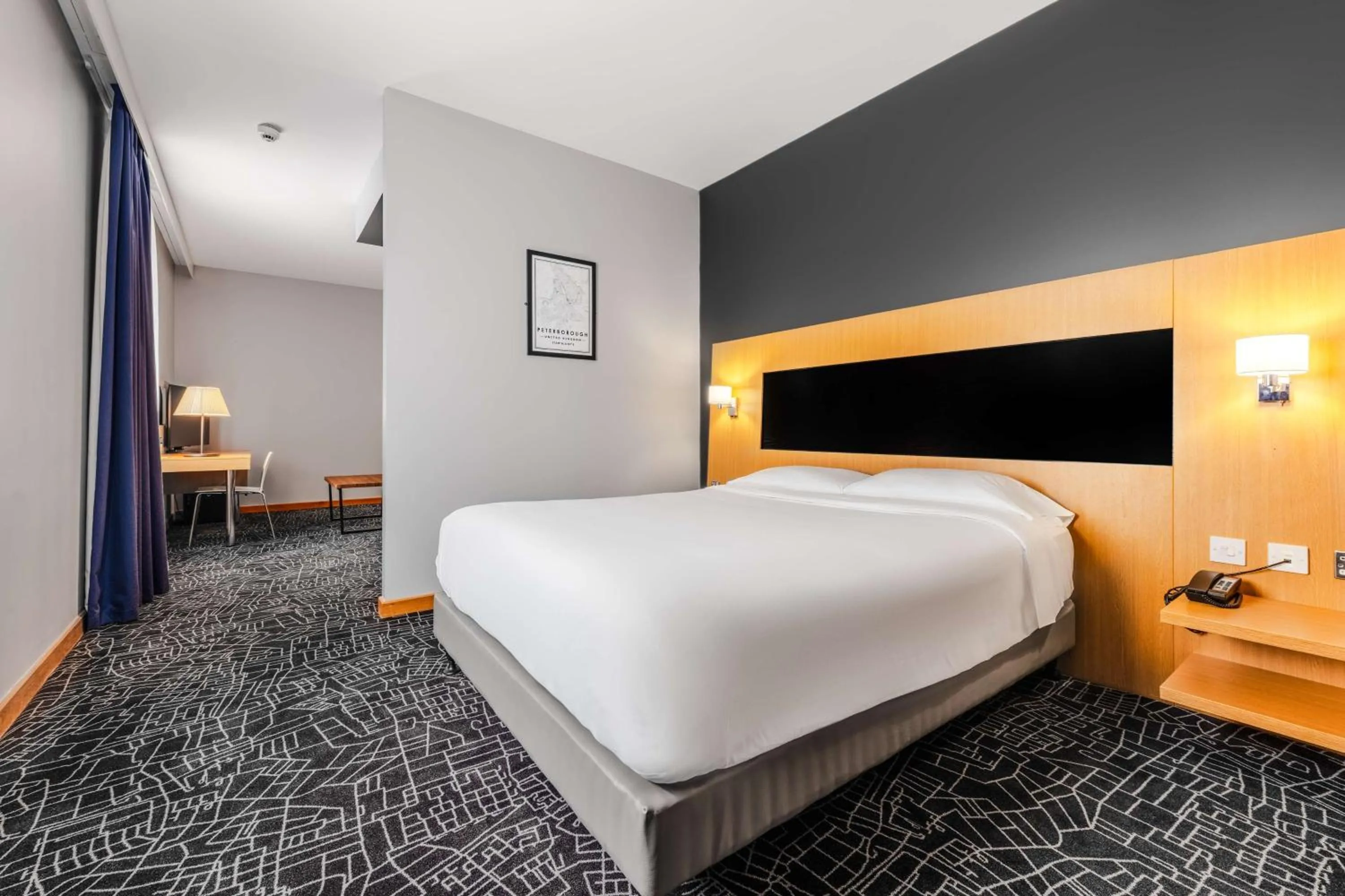 Family Room in Park Inn by Radisson Peterborough