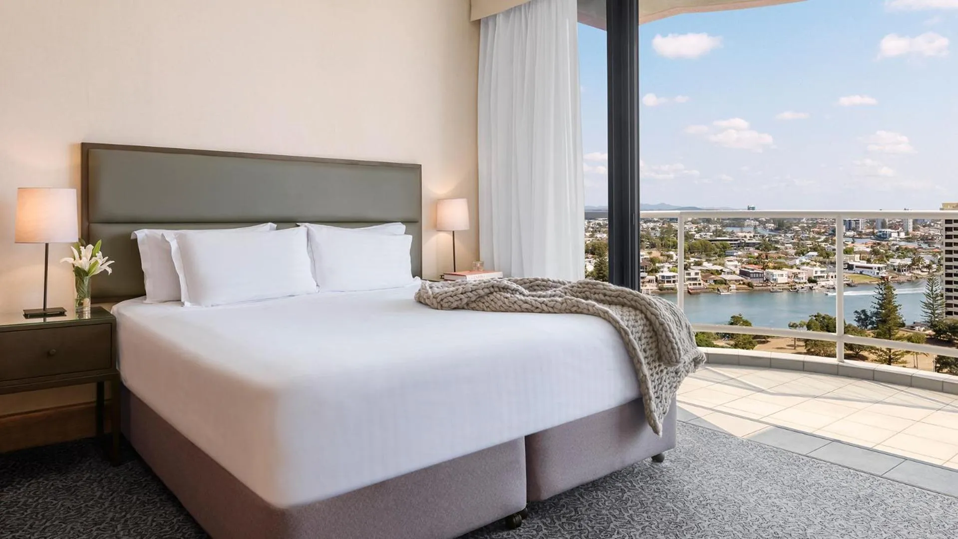 One-Bedroom Apartment in Oaks Gold Coast Hotel