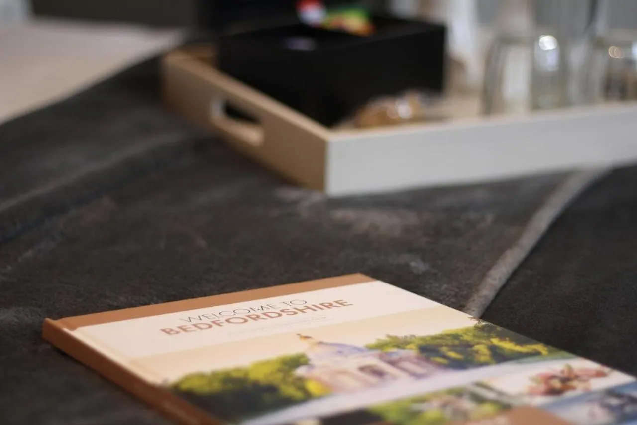 Standard Twin Room - single occupancy in The Knife & Cleaver