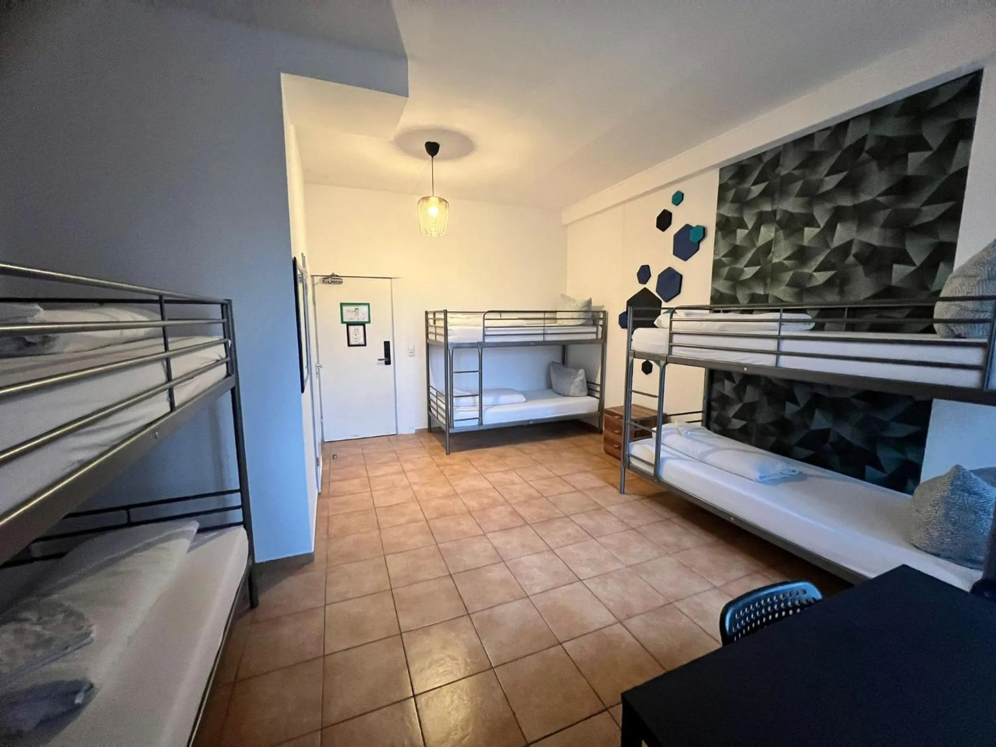 Bed in 6-Bed Dormitory Room in Ootel.com