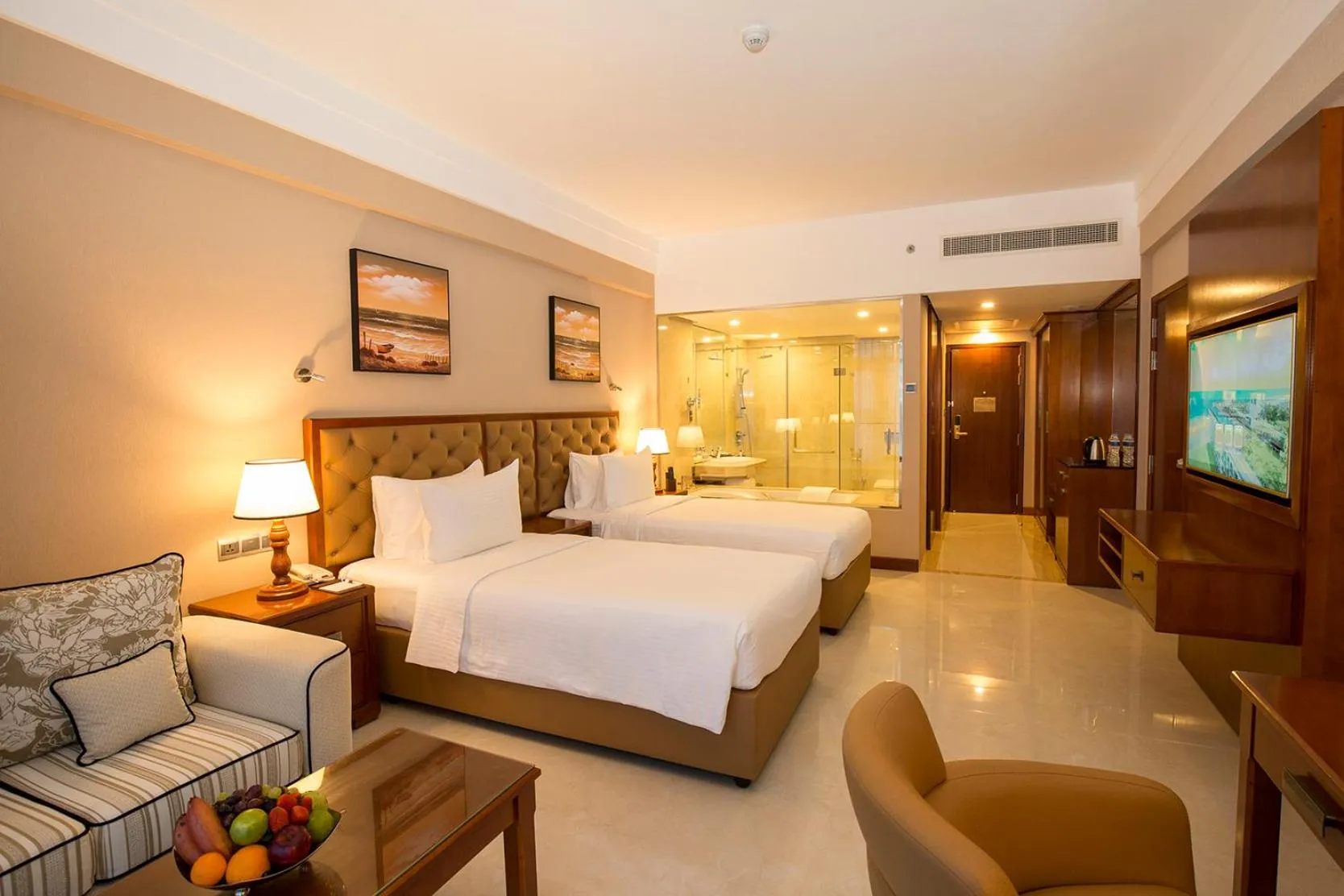 Deluxe Twin Room with Complimentary City Tour & Access to Beach Lounge in Marino Beach Colombo