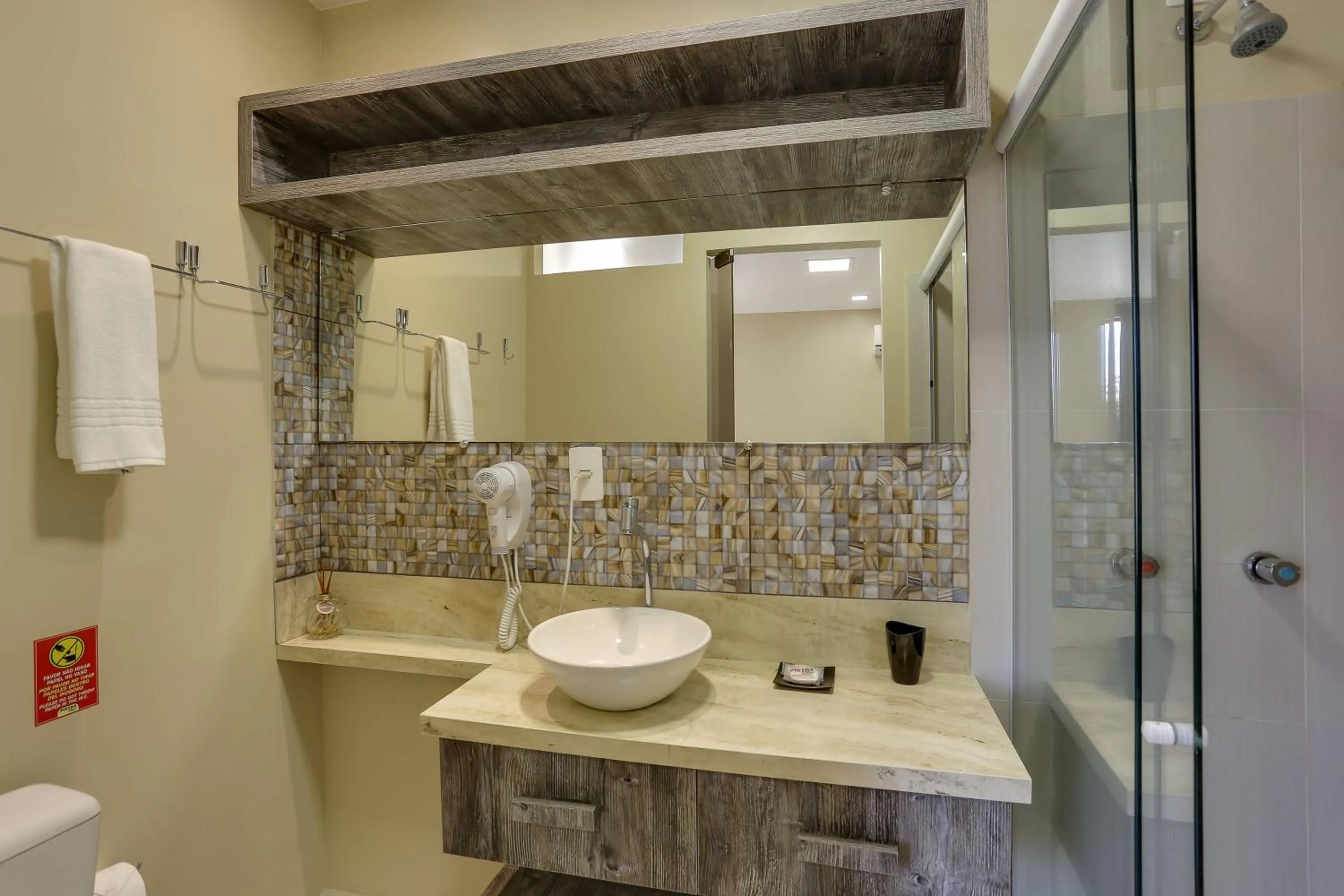 Family Room in Flat Pietra