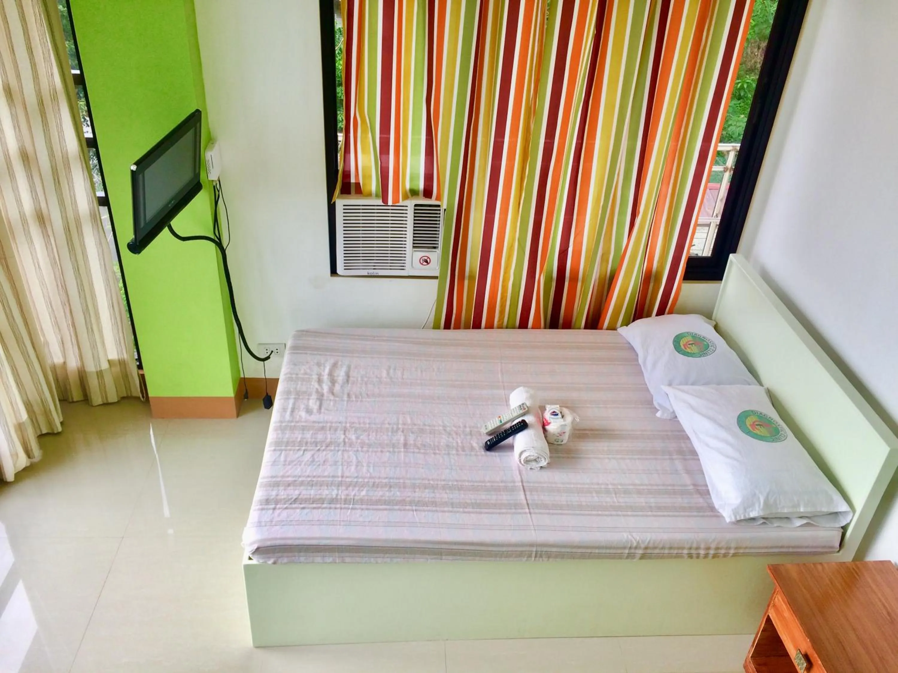 Deluxe Family Room in LCF - BB Hotel