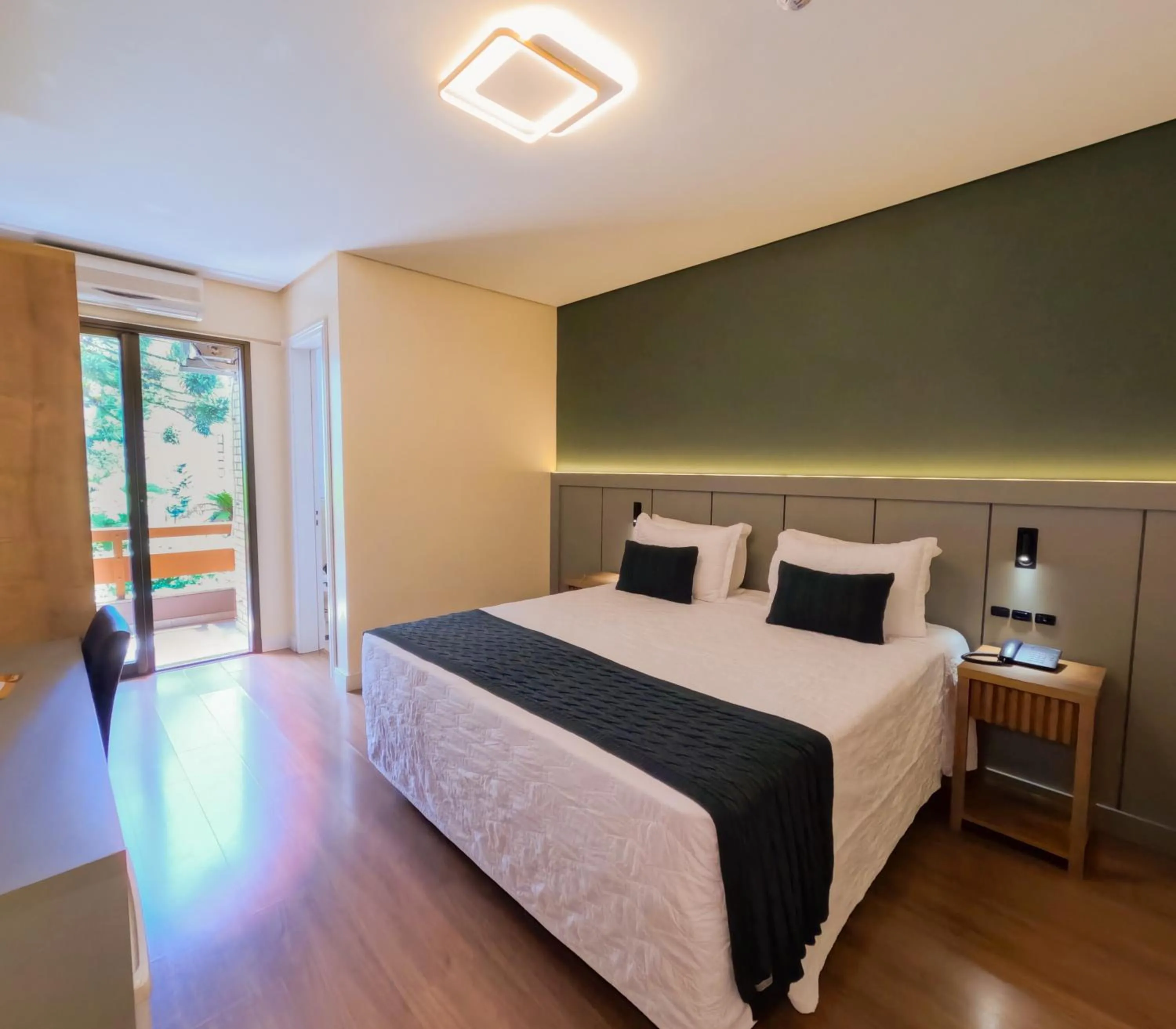 Luxury Double Room in Hotel Kaster