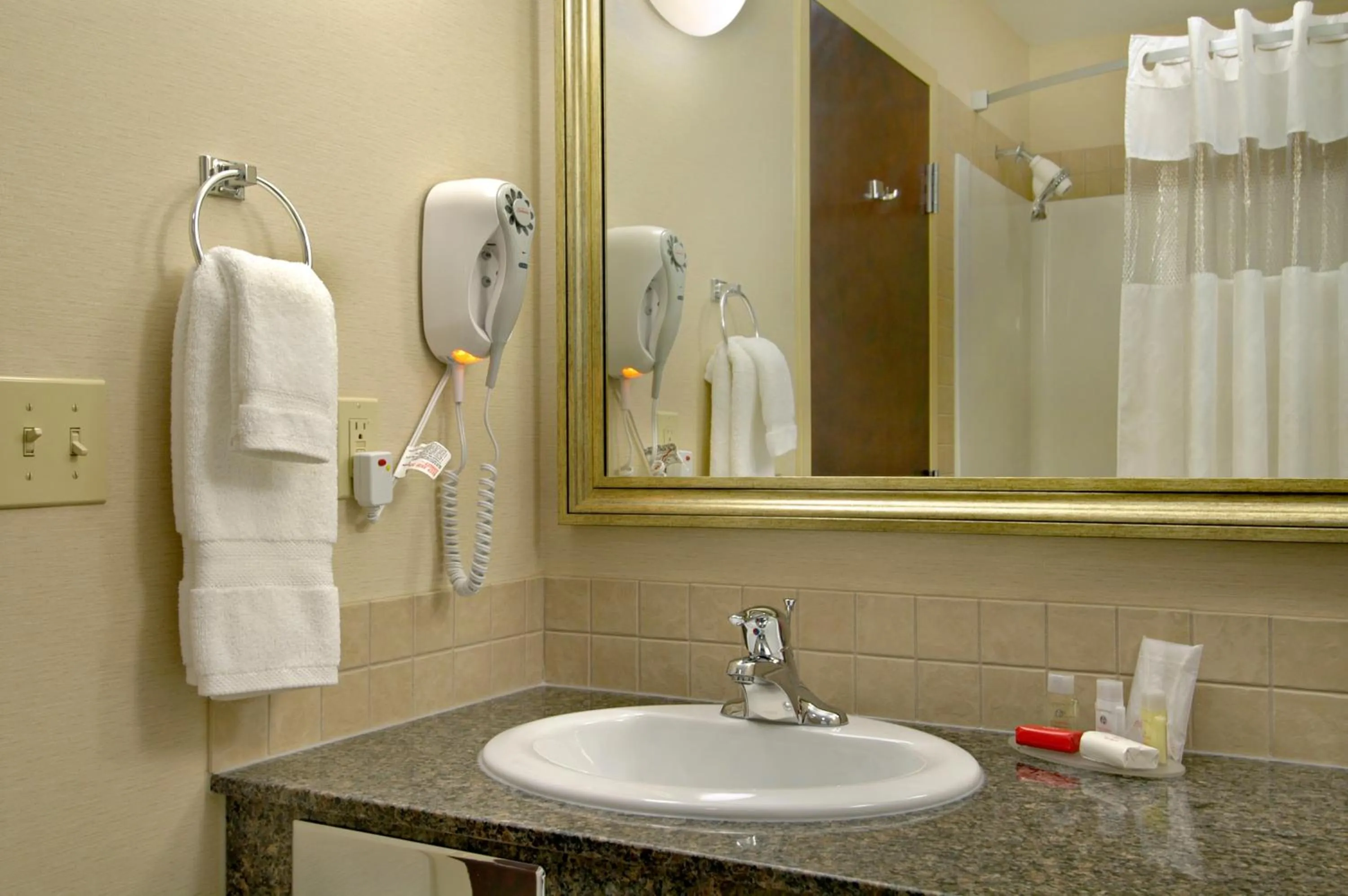 Queen Room with Two Queen Beds - Non-Smoking in Ramada by Wyndham High River