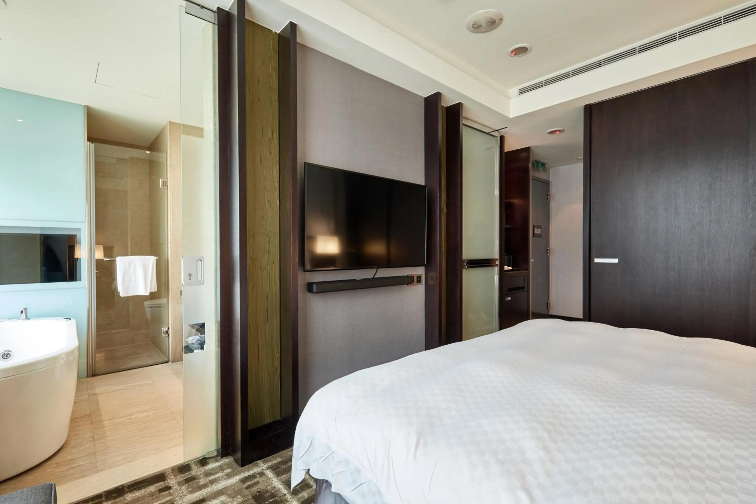 Deluxe Room in The Tango Hotel Taipei Nanshi