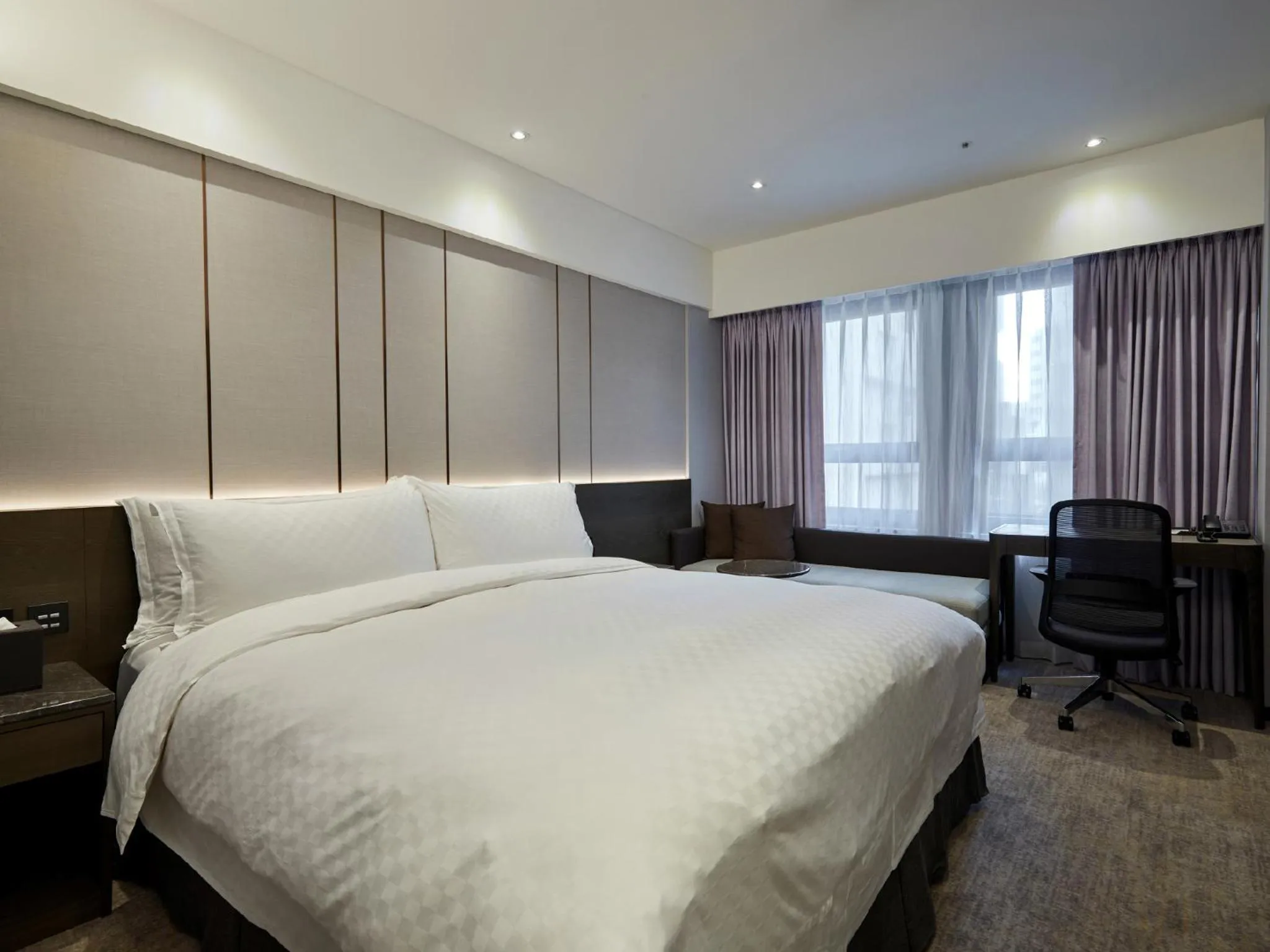 Superior King Room in The Tango Hotel Taipei Linsen