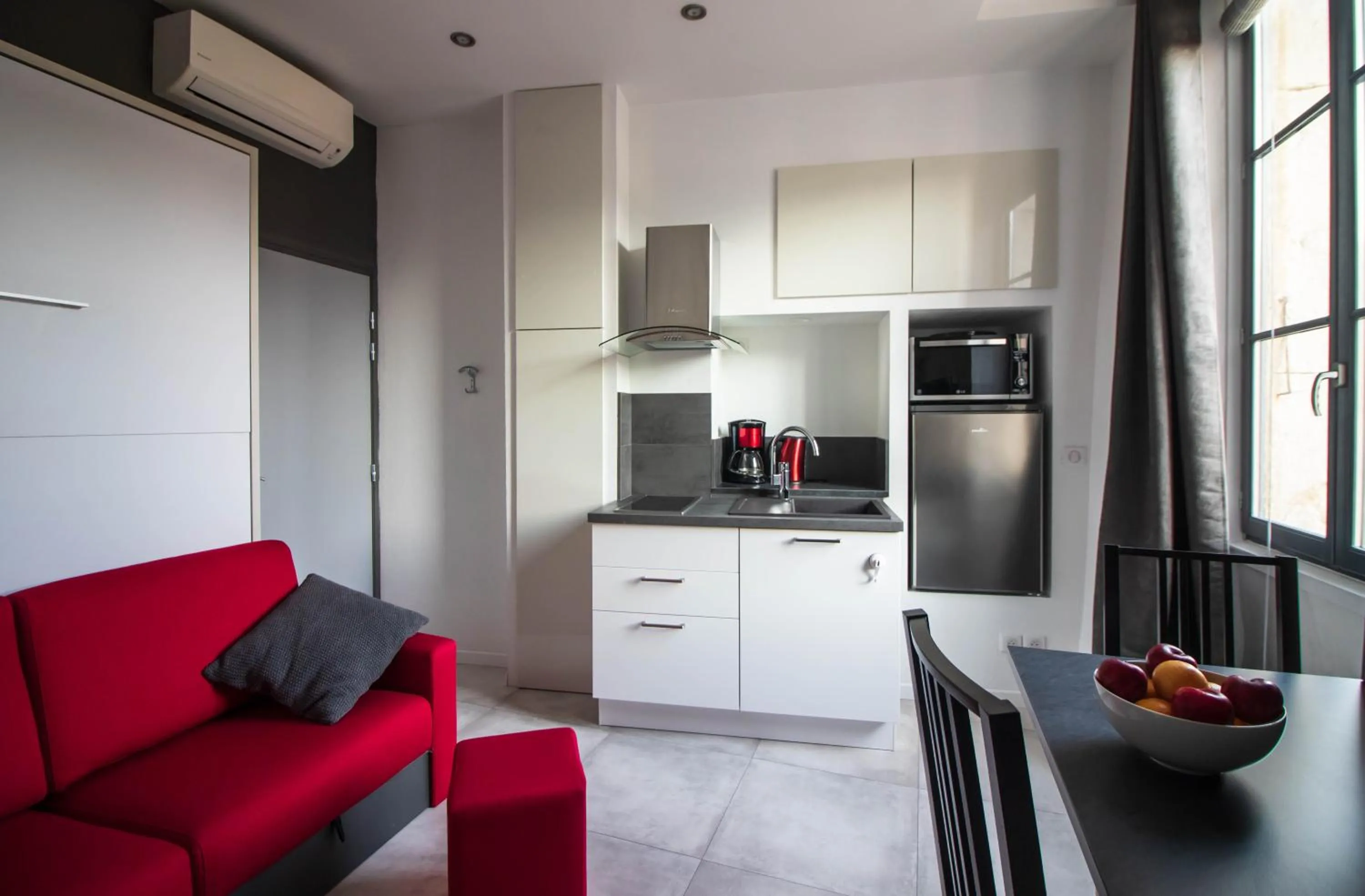 Superior Studio in La Villa Tria Castella