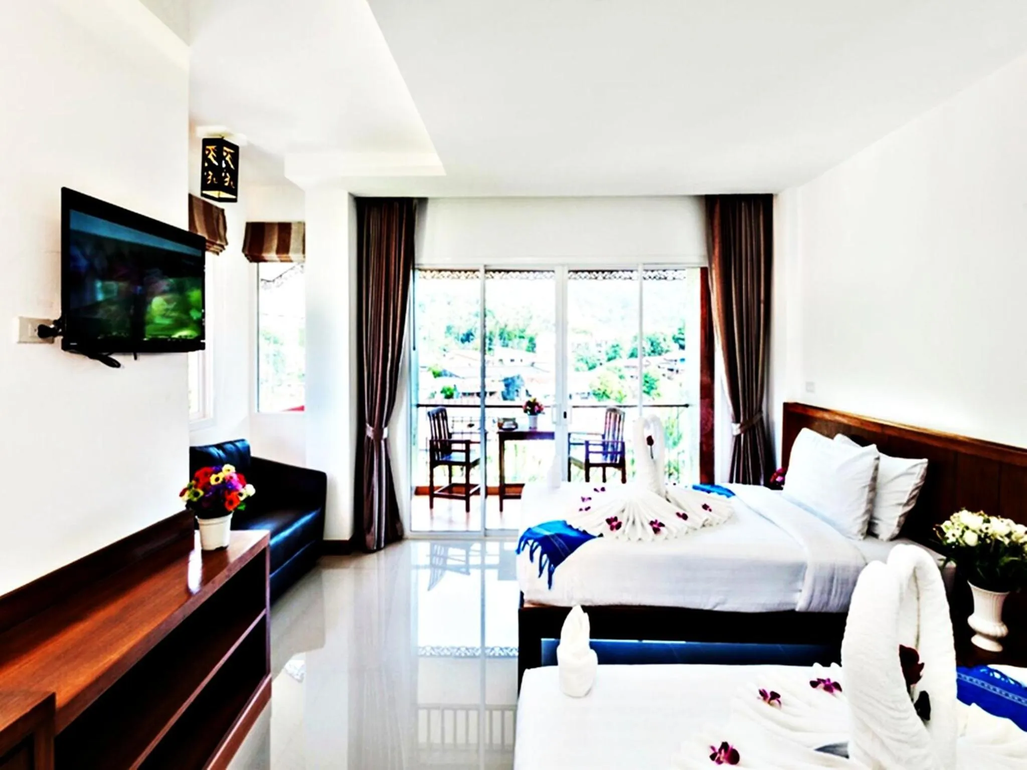 Deluxe Family Room in Baan Vanida Garden Resort