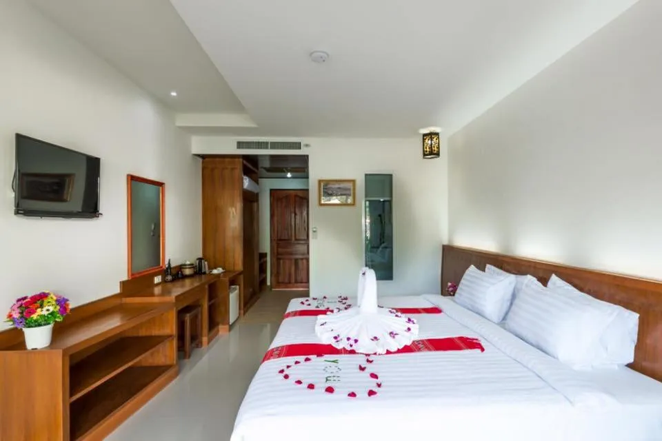 Double or Twin Room with Balcony in Baan Vanida Garden Resort