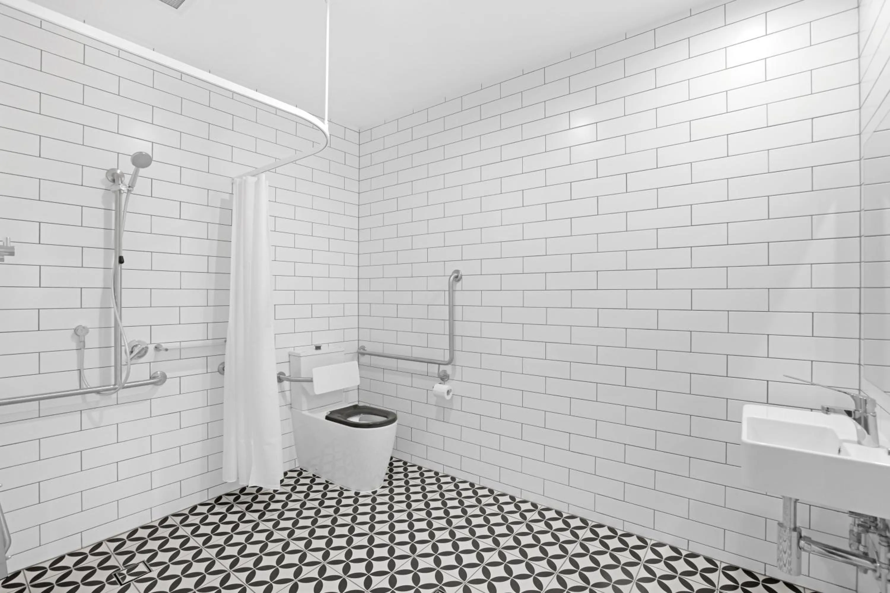 Accessible York Suite - single occupancy in Clare Country Club