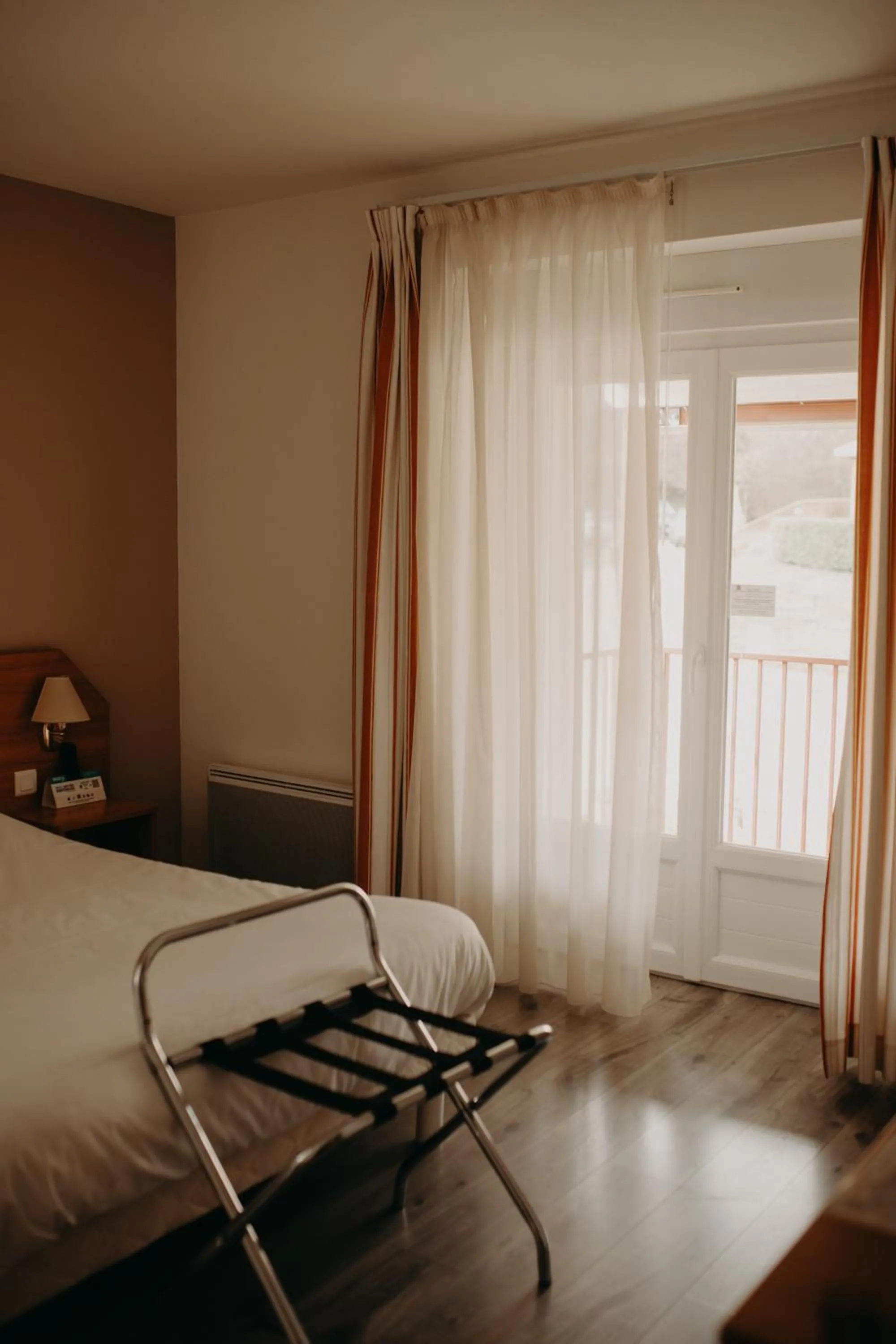 Room with Shower Hotel Park View - single occupancy in Logis - Hotel Restaurant du Parc