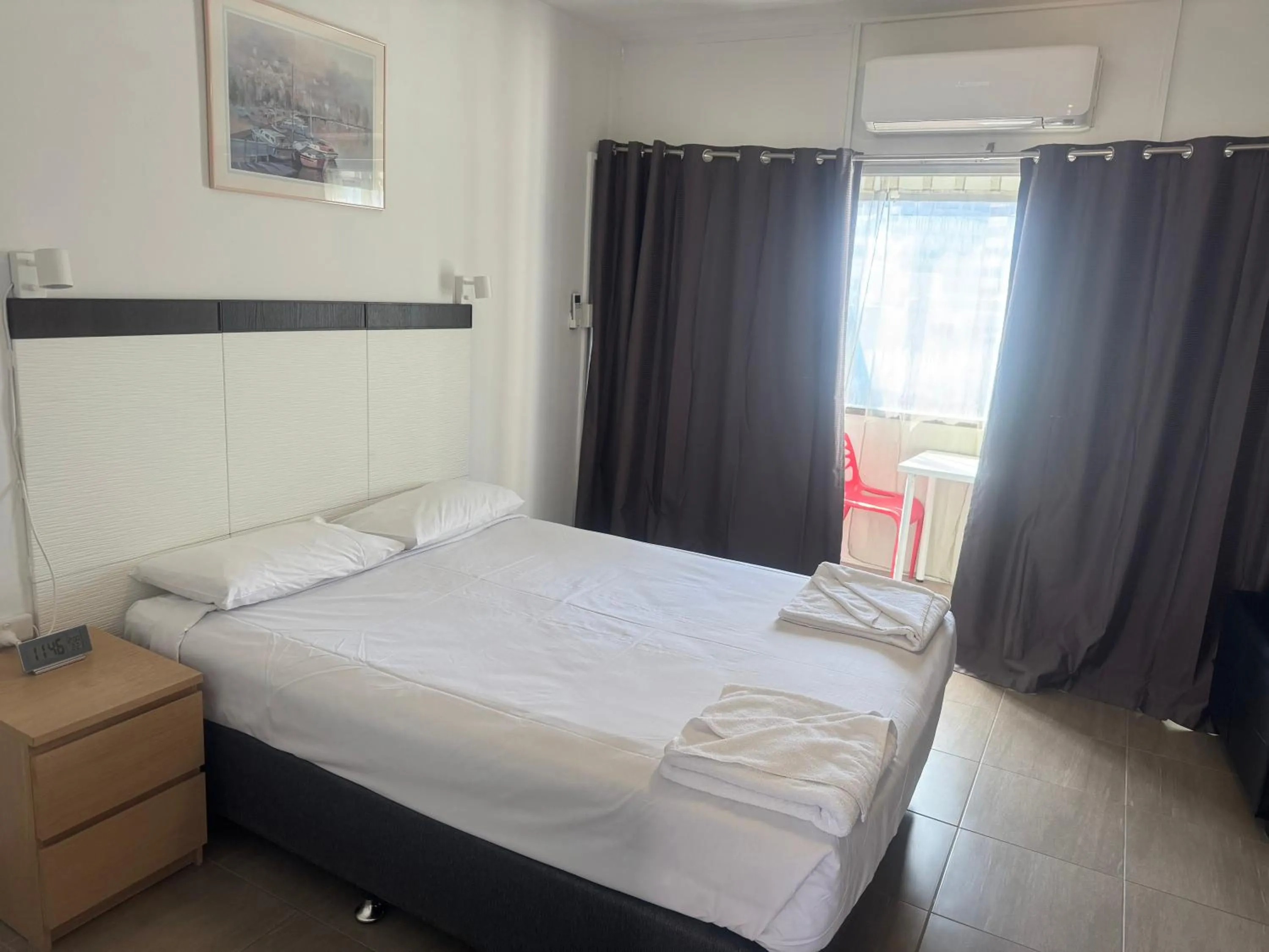 Superior Queen Room in Mountway Holiday Apartments