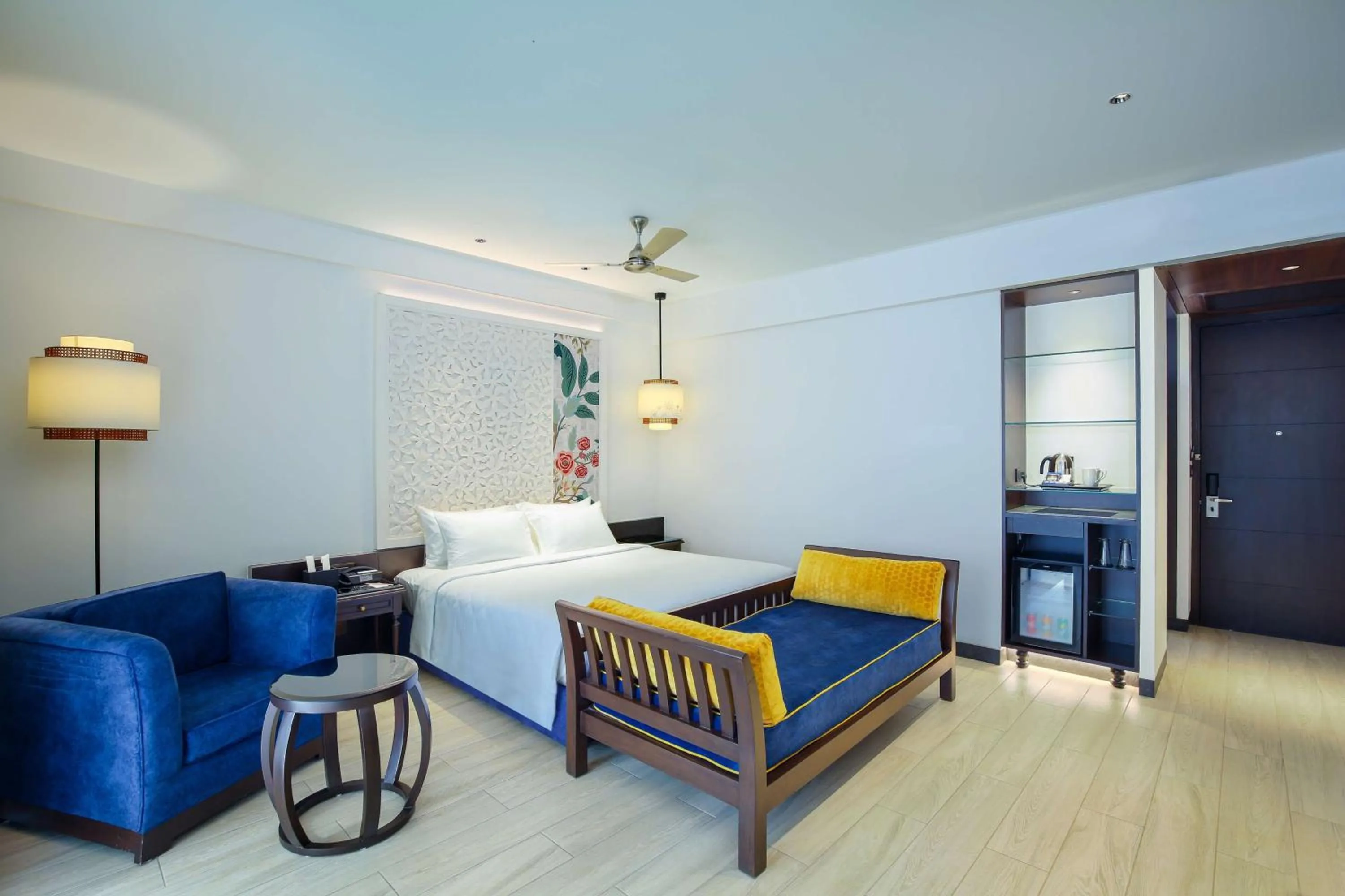 Chalet with Garden and Veranda in Radisson Resort Pondicherry Bay