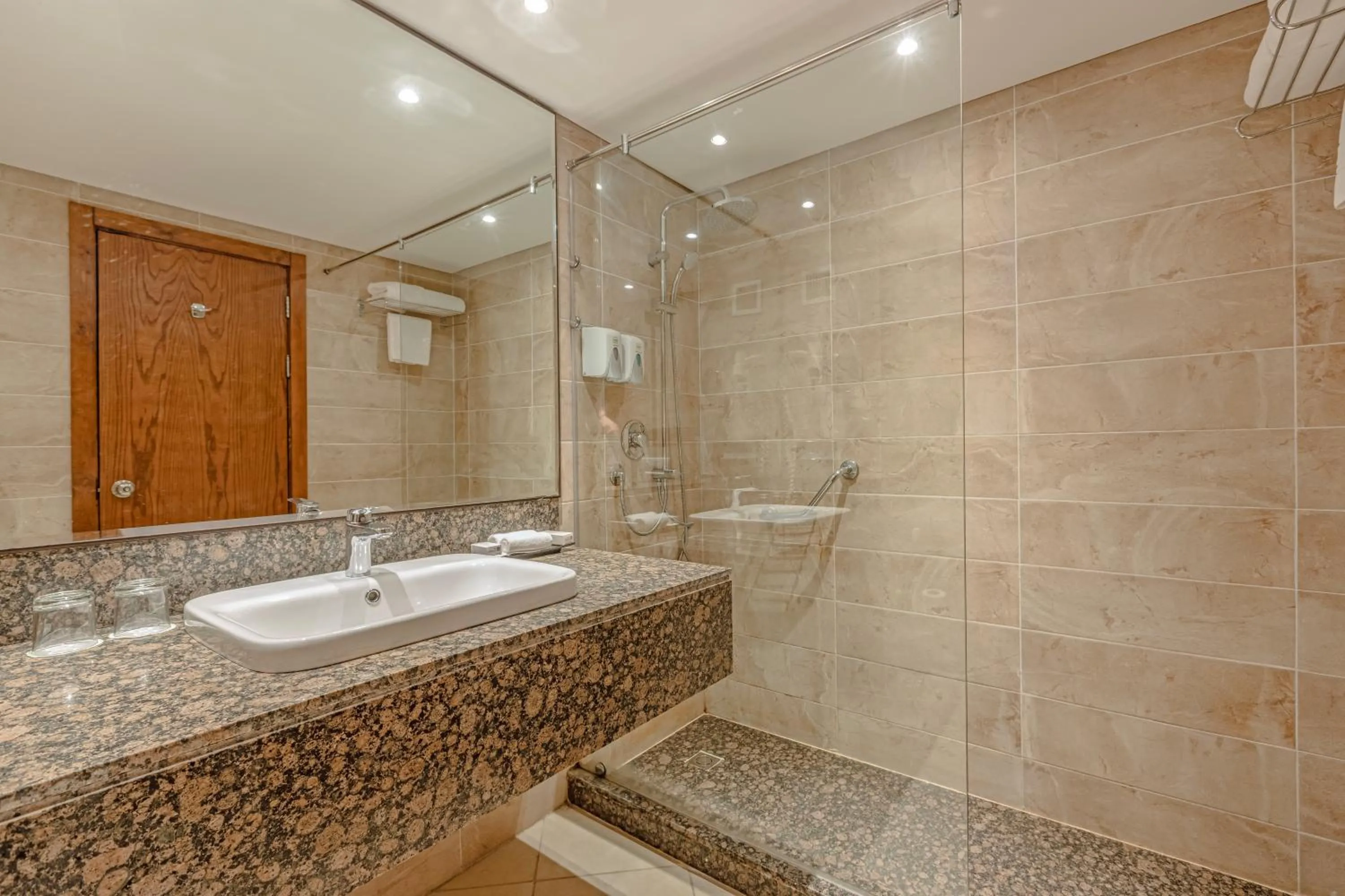 Family Room with Partial Sea View  in Continental Hotel Hurghada