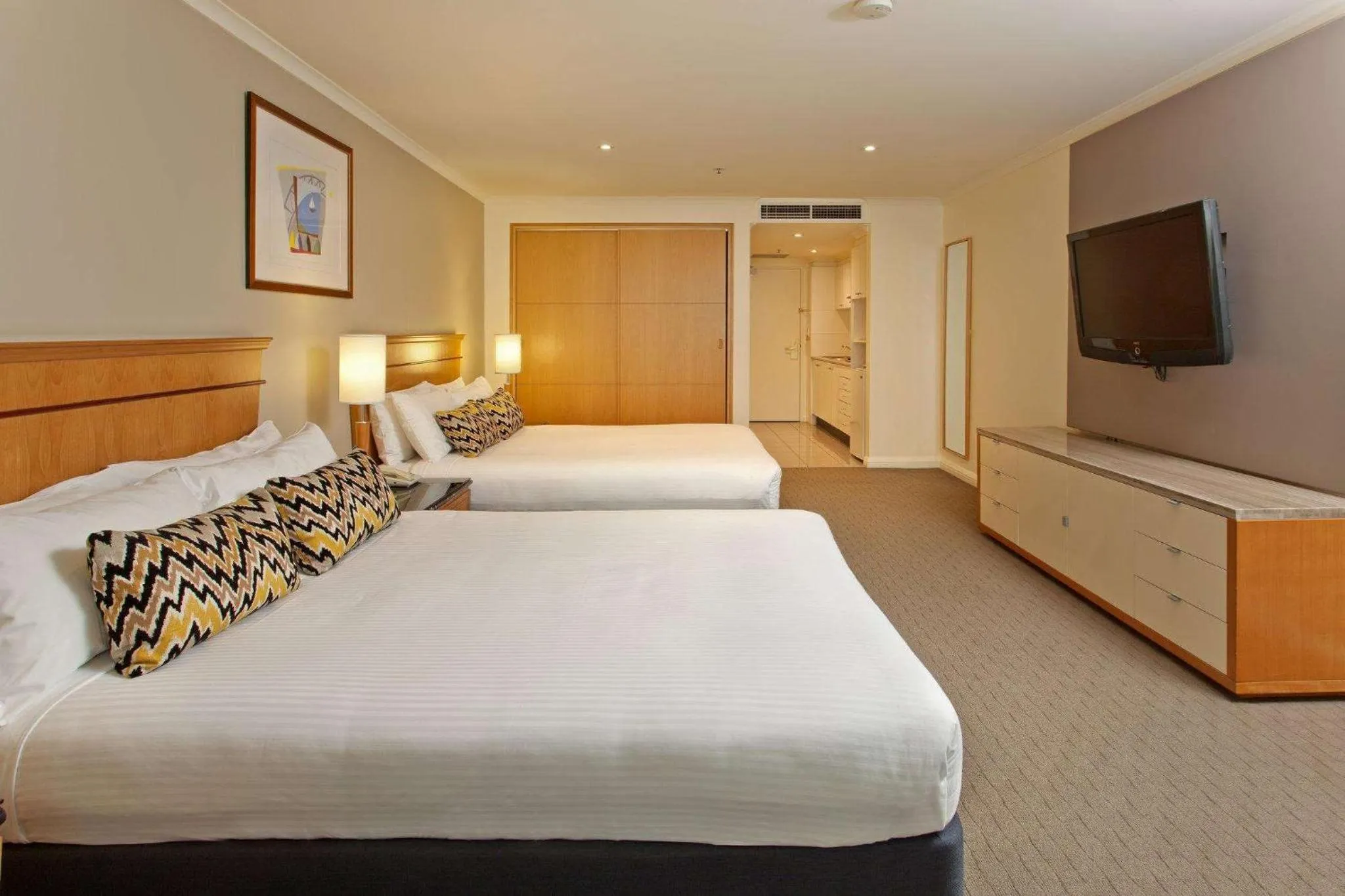 Economy Twin Room in Rydges Darling Square Apartment Hotel