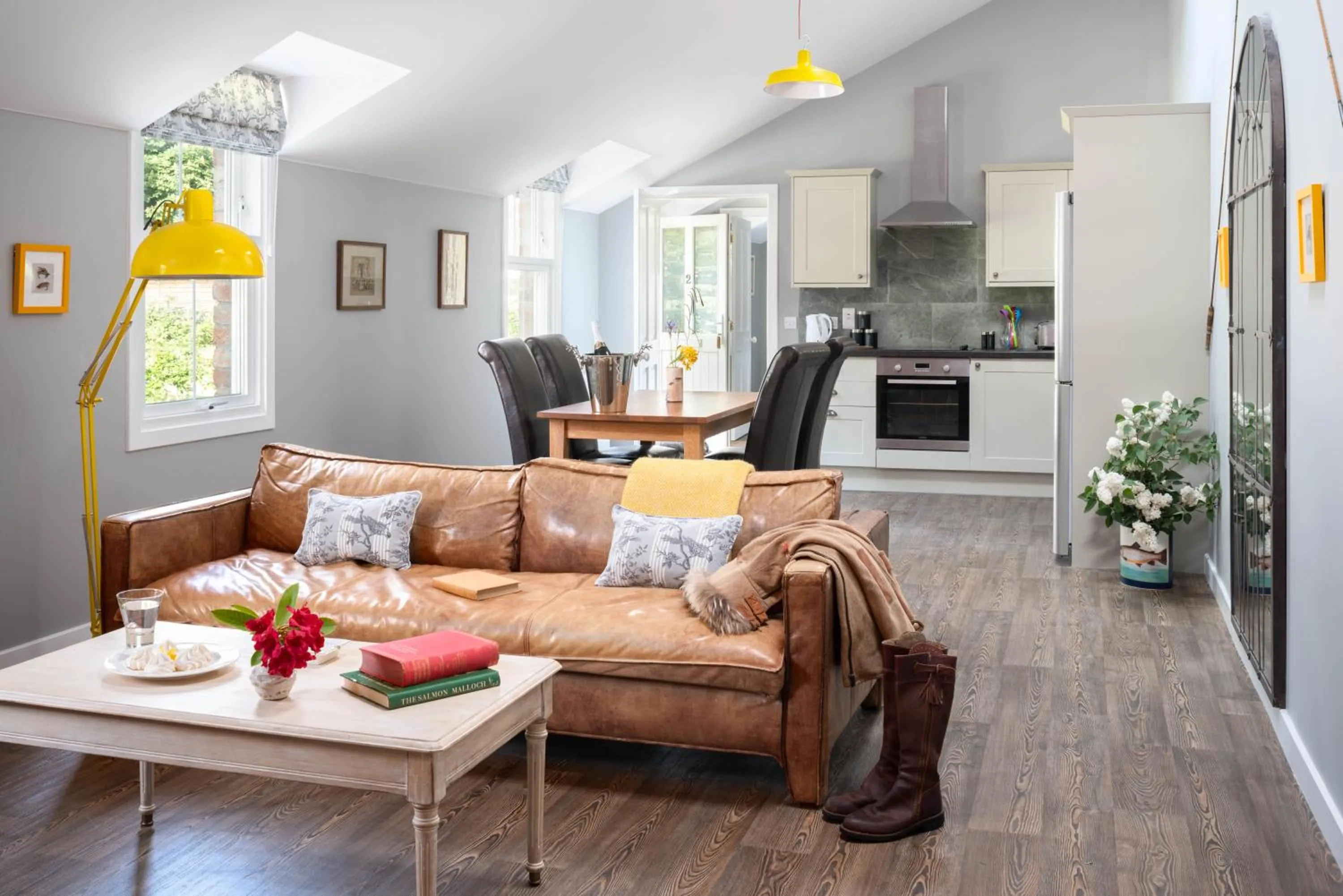 Two-Bedroom Cottage in Meikleour Arms Hotel & Restaurant