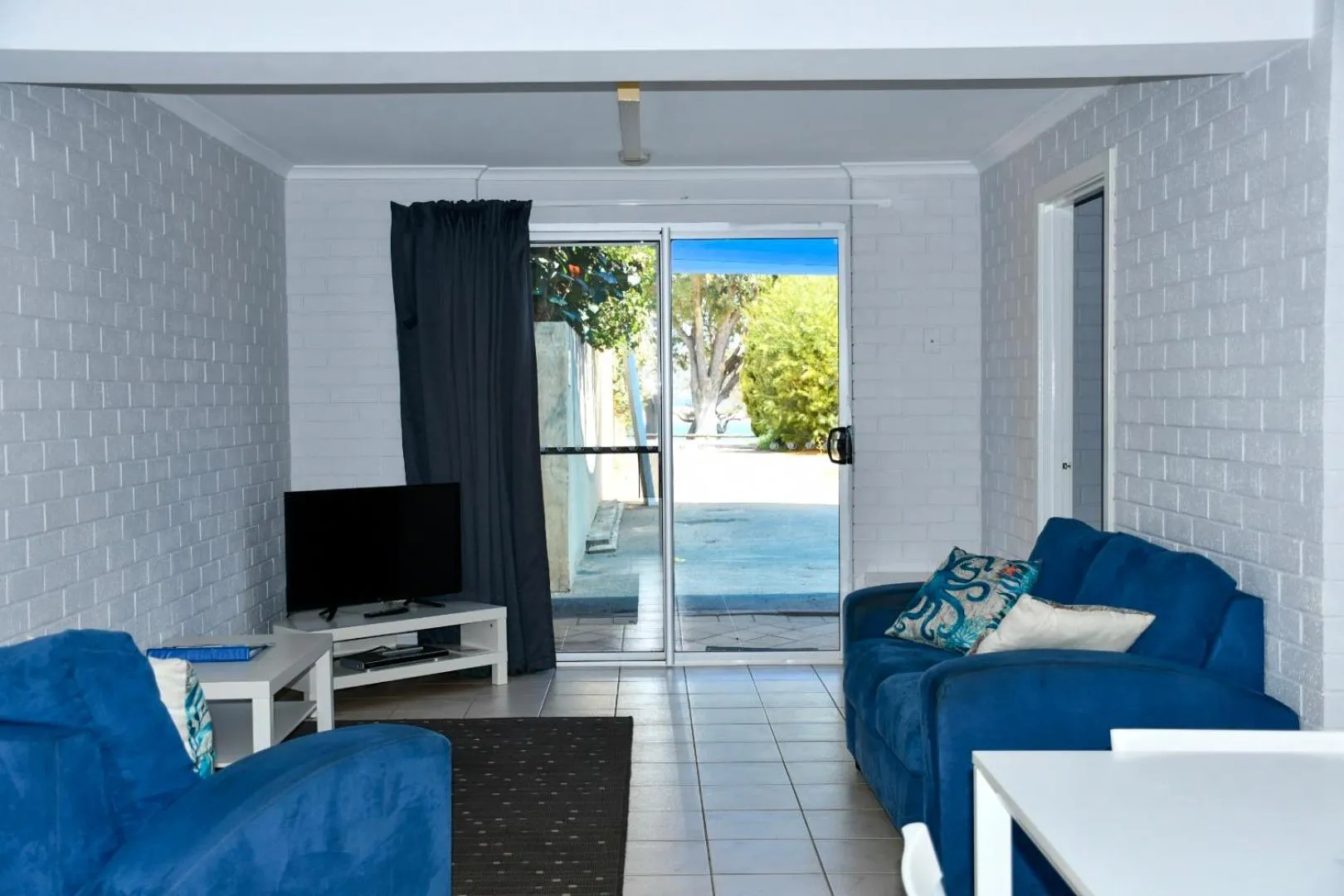 One-Bedroom Villa - Ground Floor in Kalbarri Seafront Villas